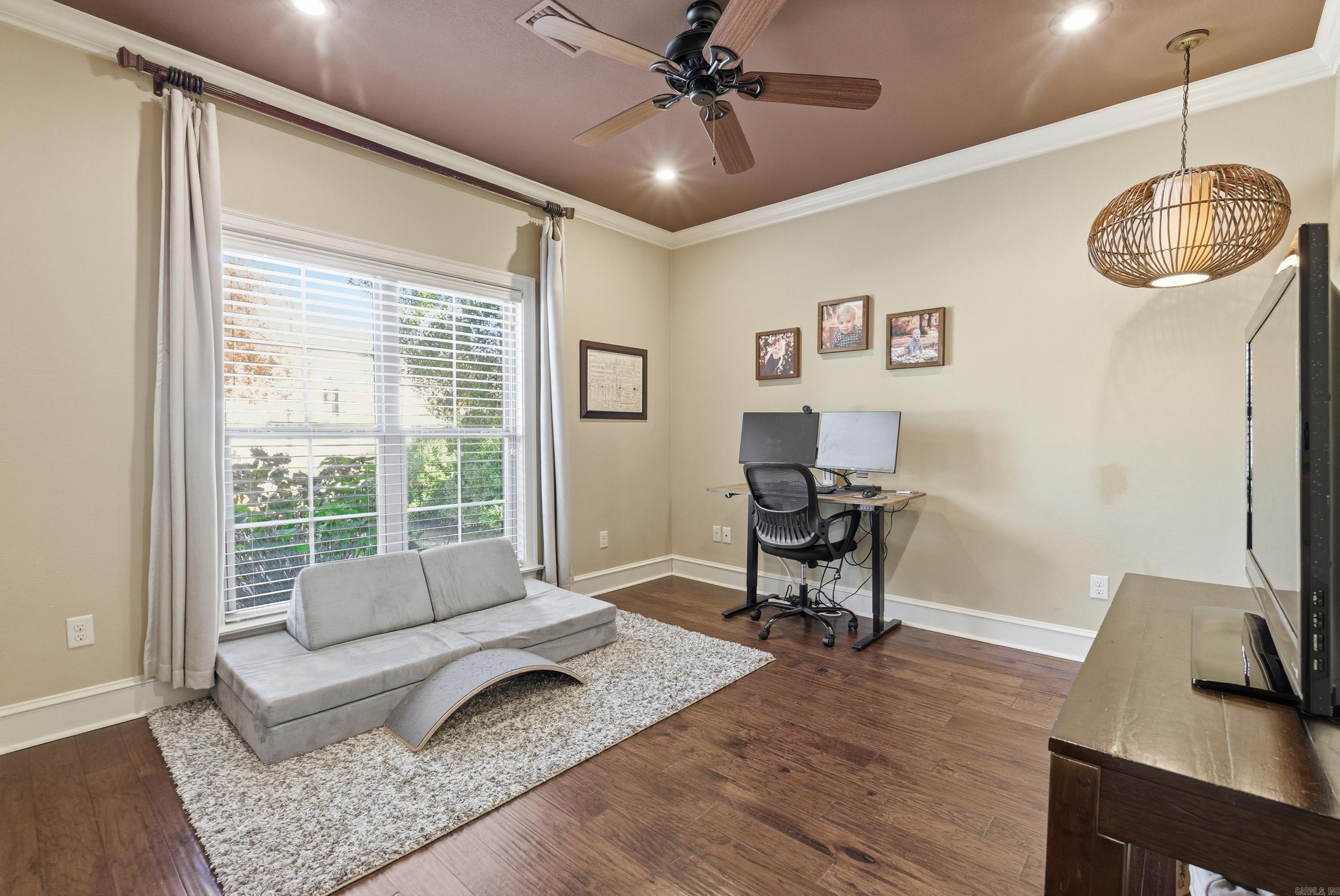 WEATHERSTONE - Residential