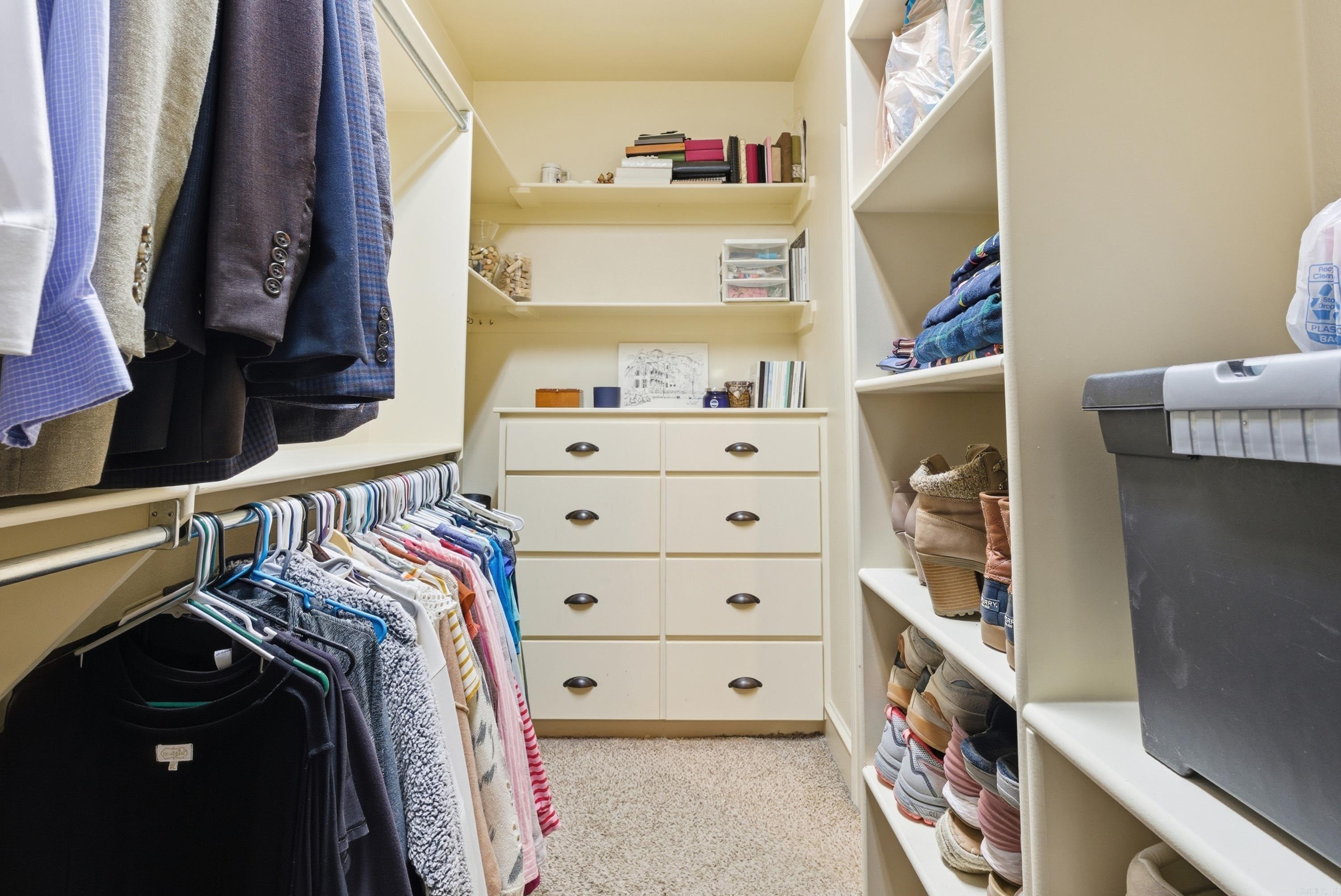 WEATHERSTONE - Residential