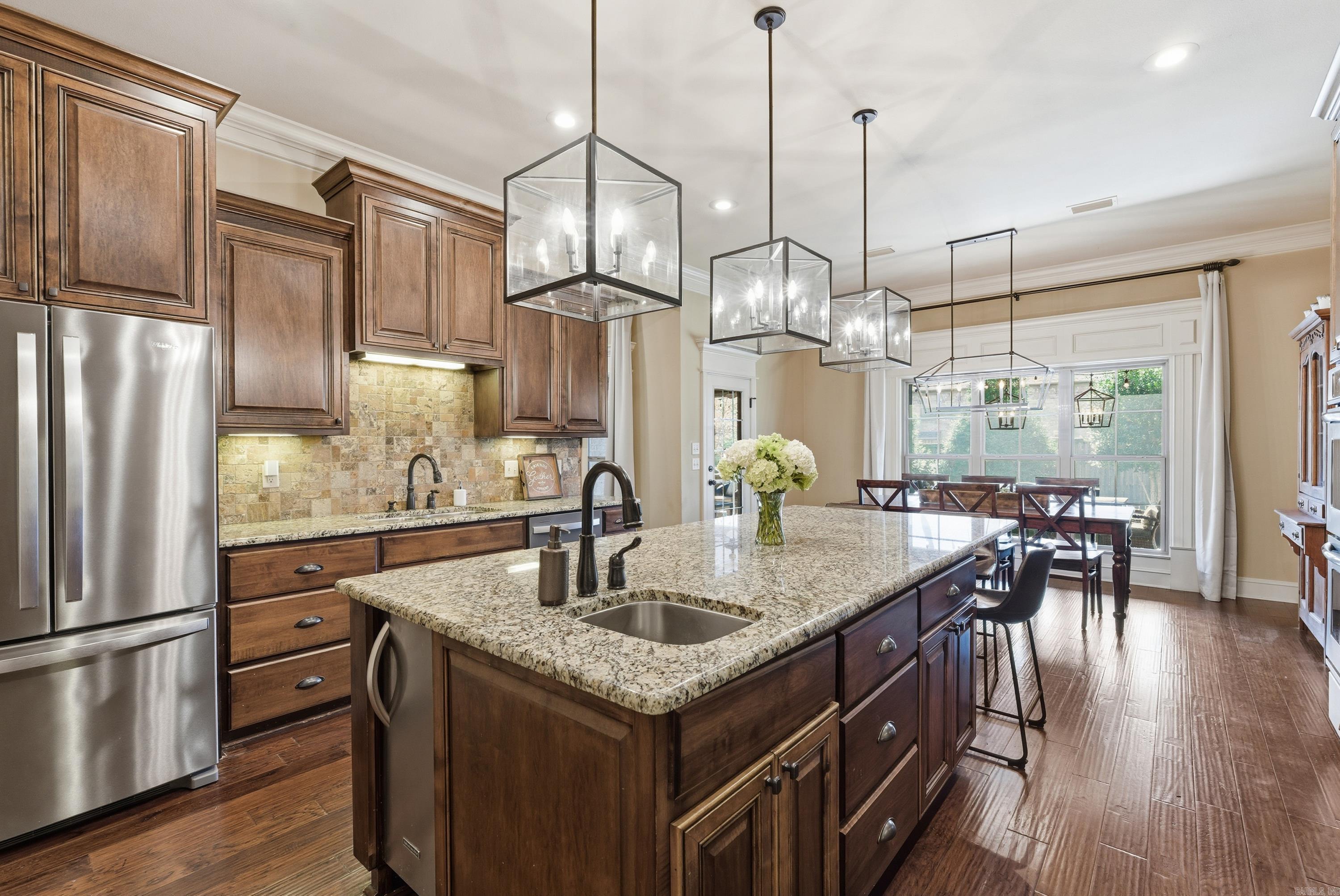 WEATHERSTONE - Residential