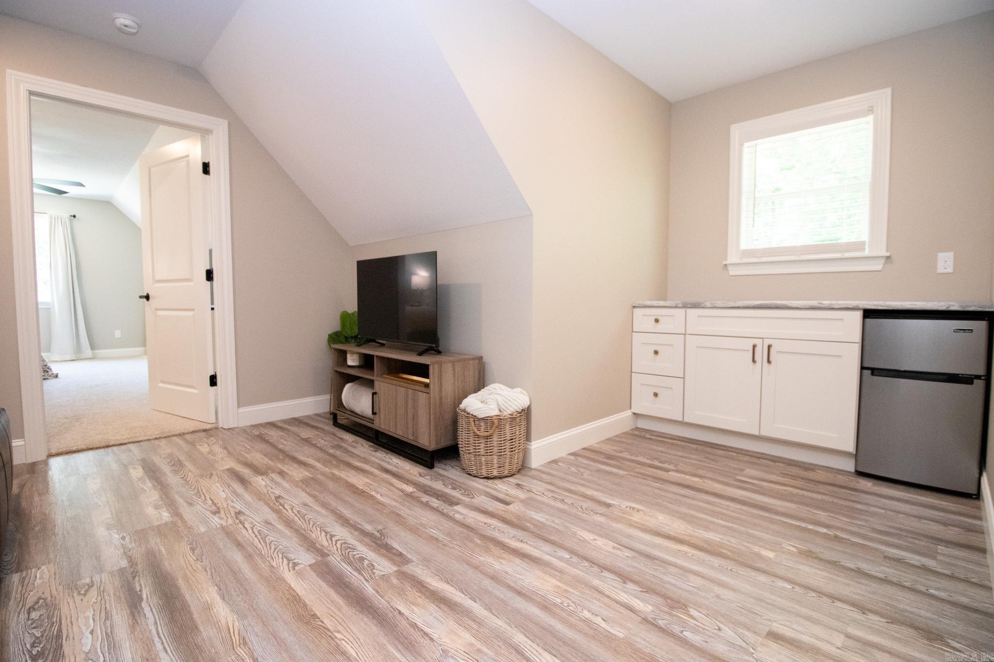 SLOAN LAKE ESTATES - Residential