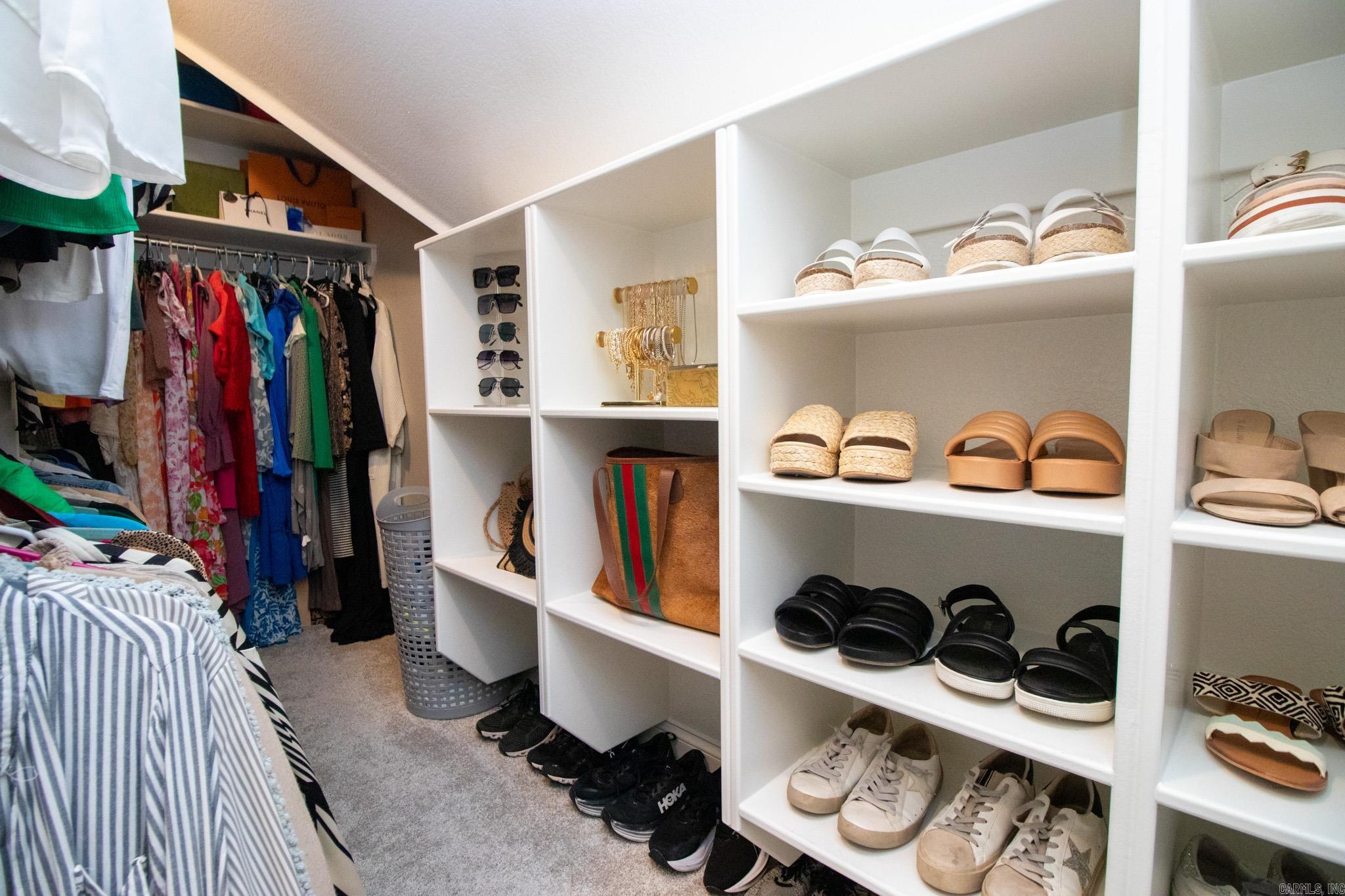 SLOAN LAKE ESTATES - Residential