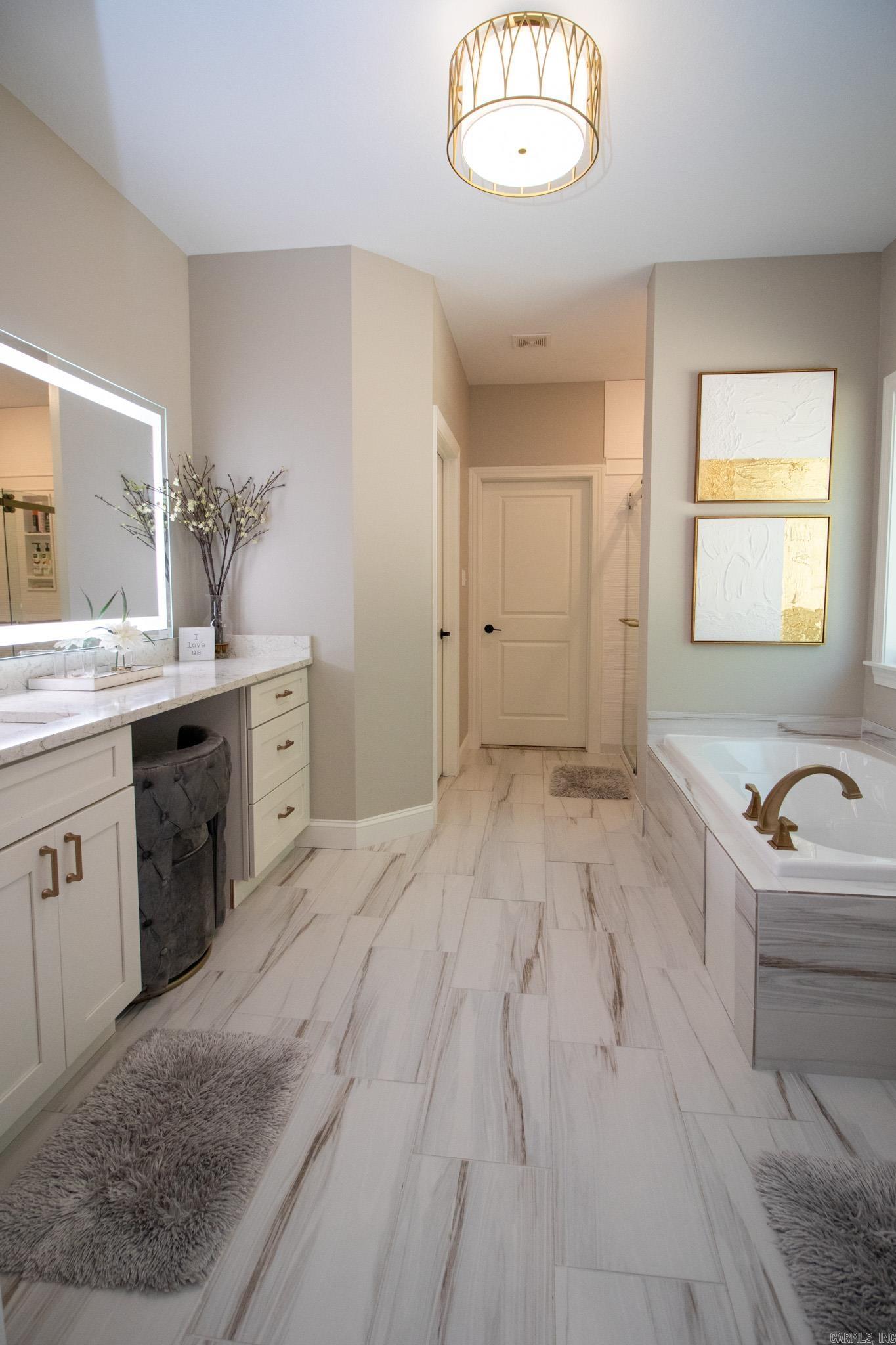 SLOAN LAKE ESTATES - Residential