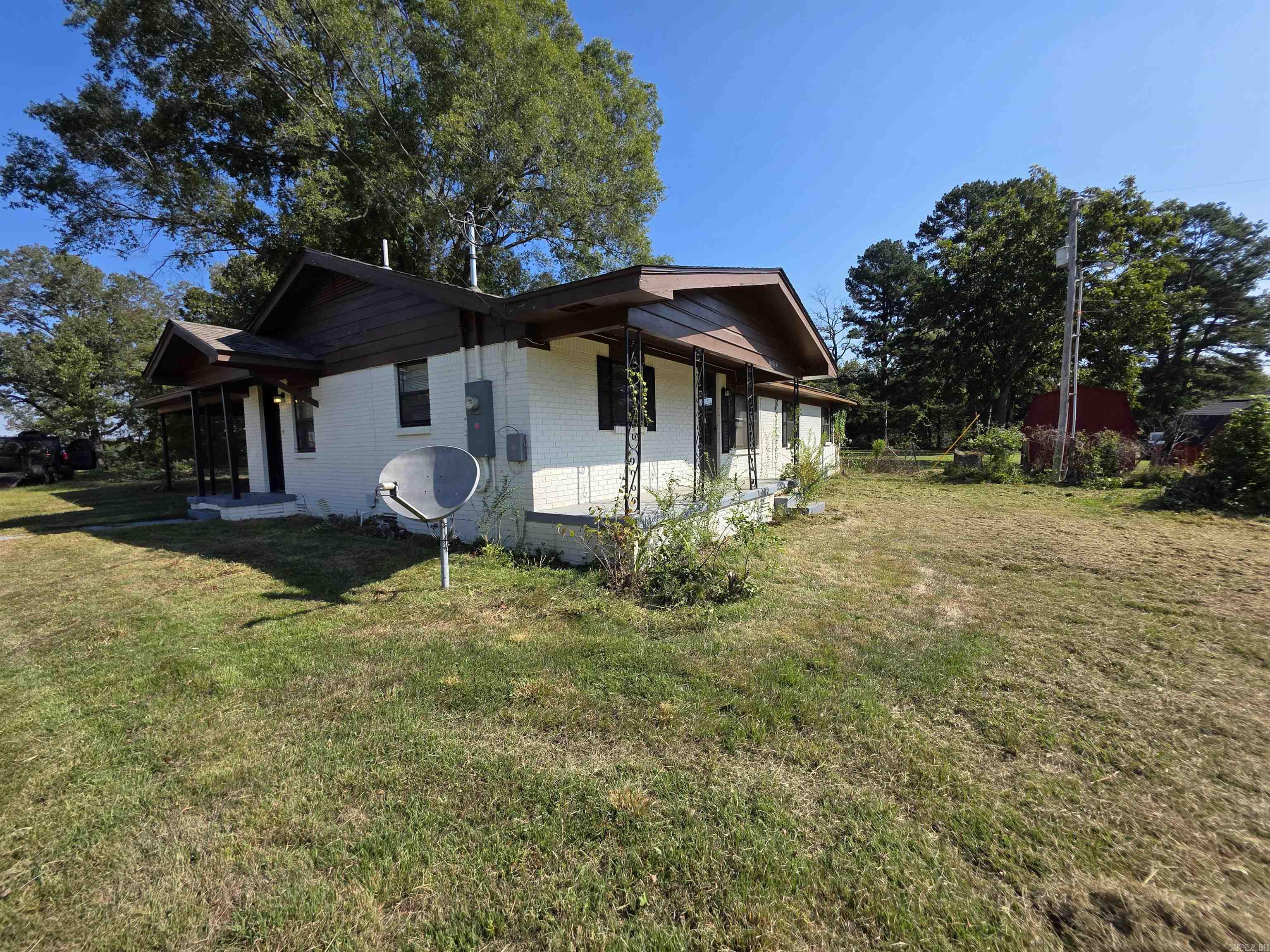 Charming 3BD/2BA in North Little Rock that is waiting for you to call home. Spacious living room and eat-in-kitchen for enjoying time with family or friends. Luxury vinyl flooring throughout. Large yard perfect for anyone with kids or pets. Live on the outskirts of the city away from all the hustle and bustle. This property is managed by Hoffman Team so beware of scammers - we will never ask you to Cashapp us money. The lease for this property is for 18 months to 2 years with a 3% increase after the first year. Income must be 3x the amount of rent. Deposit, first month’s rent, and the $50 administration fee due before move in. This property does not accept section 8.