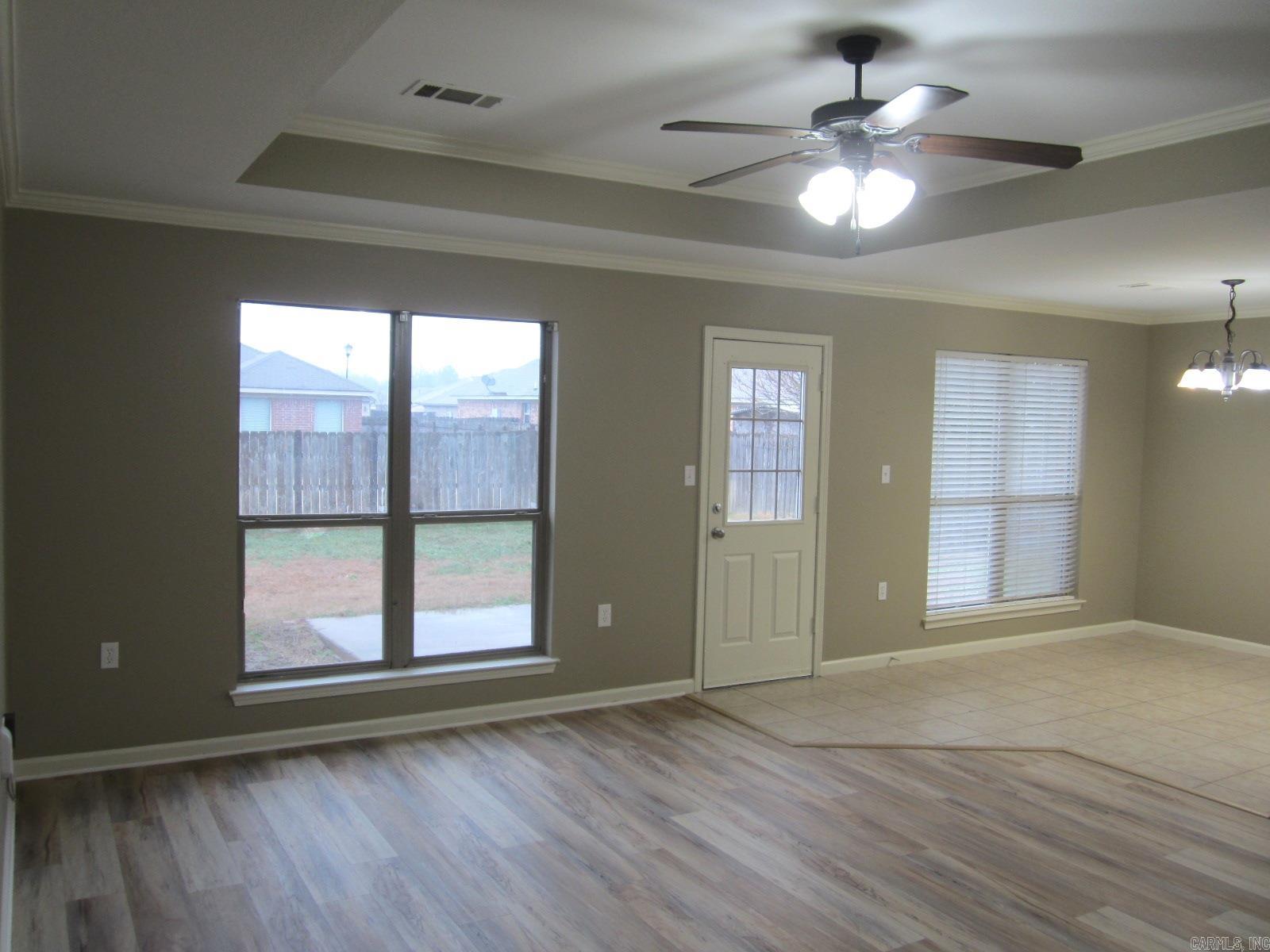 STONEHENGE PLACE - Residential