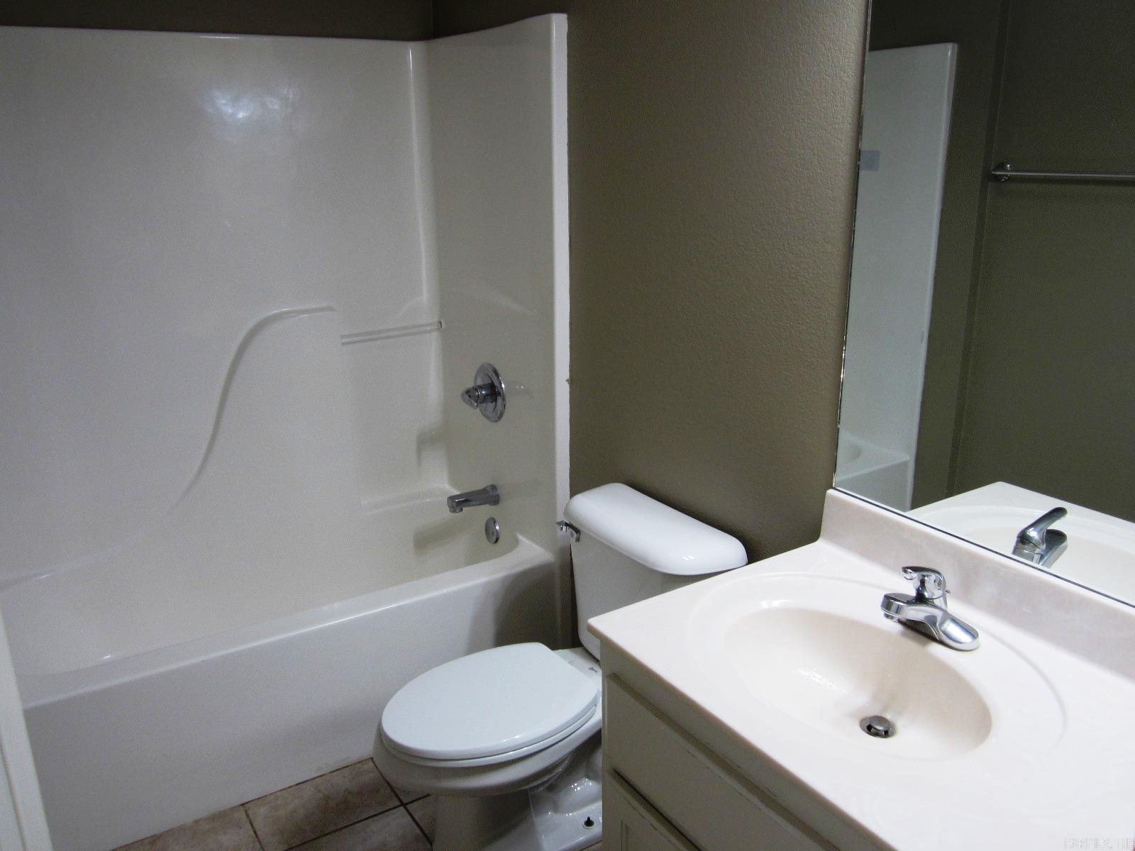 STONEHENGE PLACE - Residential