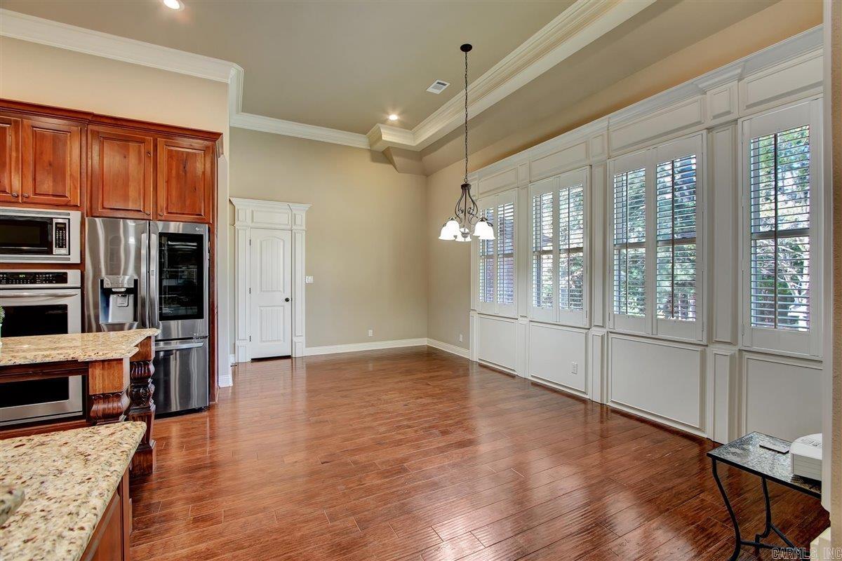 ARLINGTON PARK - Residential