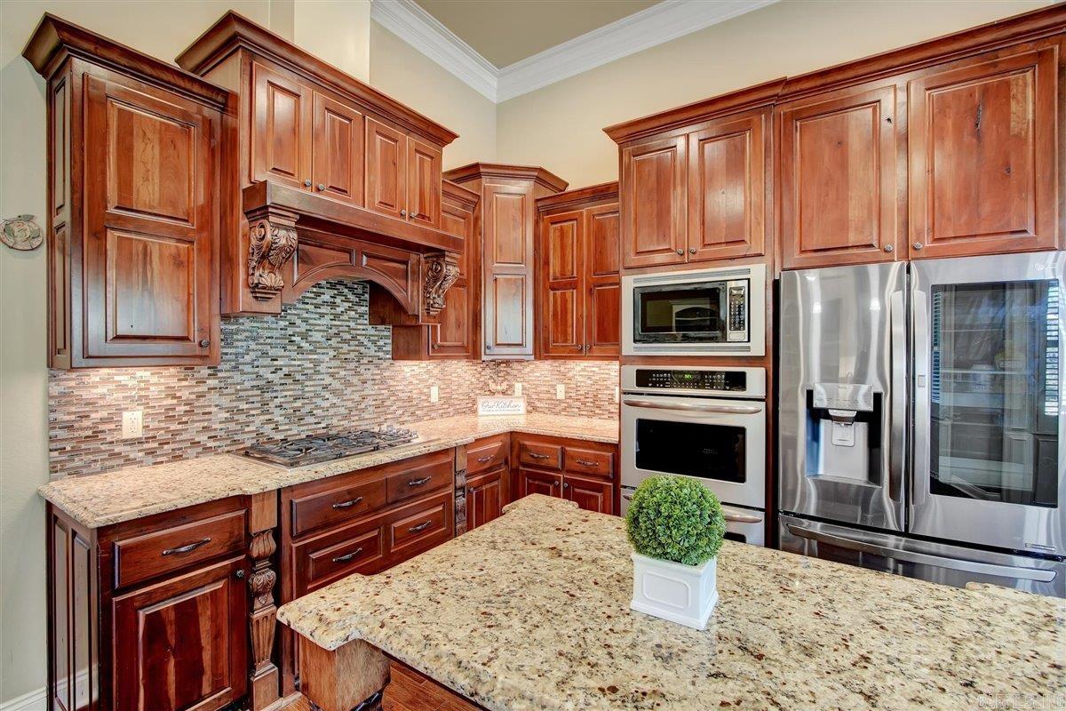 ARLINGTON PARK - Residential