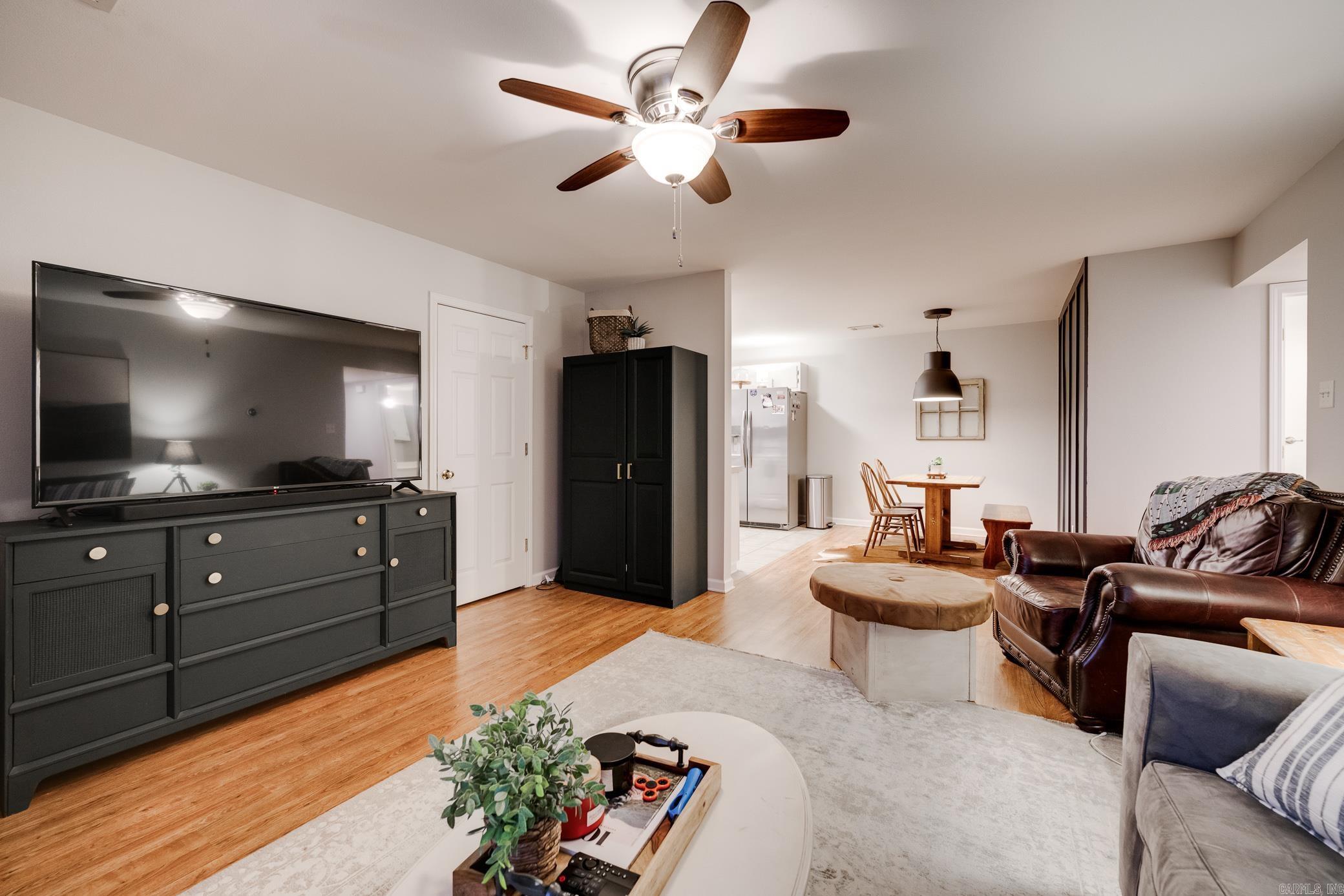 CARRIAGE COURTS - Residential