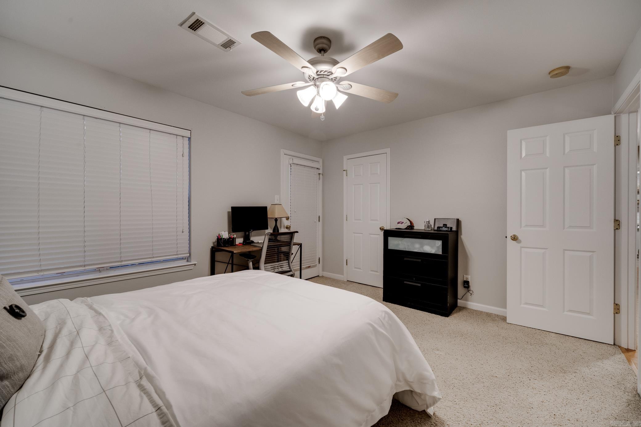 CARRIAGE COURTS - Residential