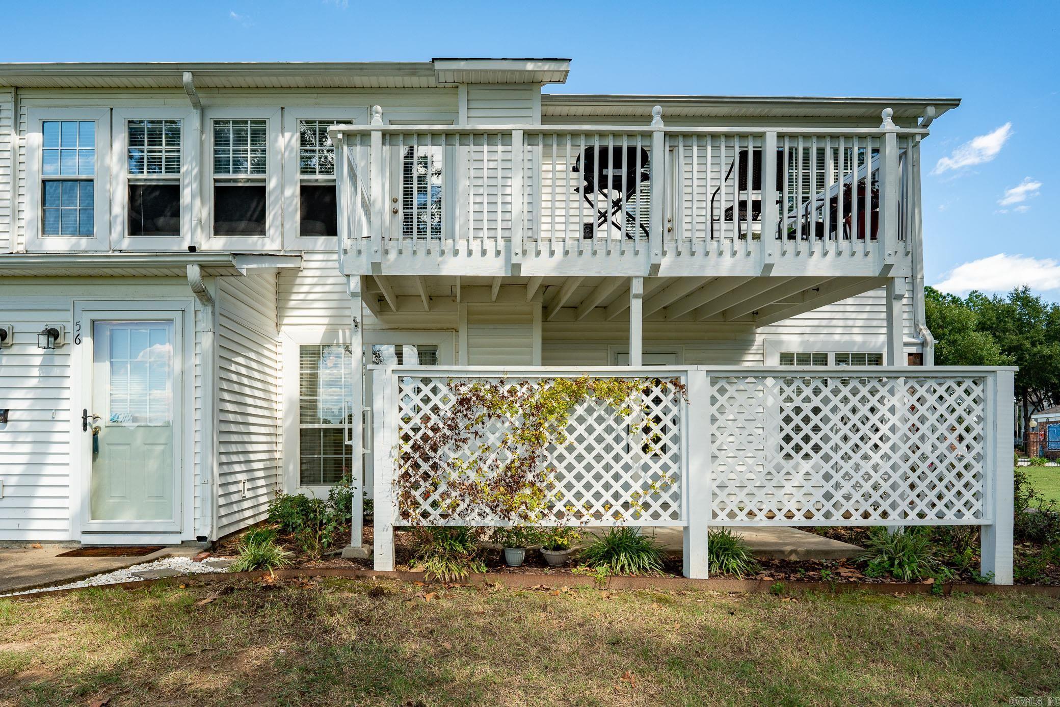 CARRIAGE COURTS - Residential