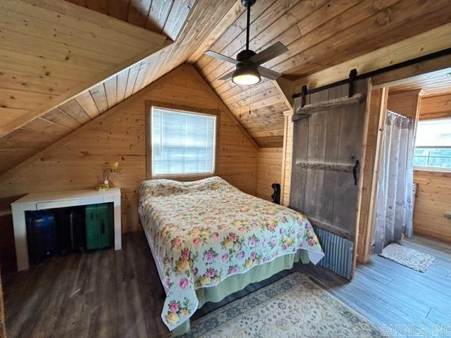 YORKTOWN - Residential