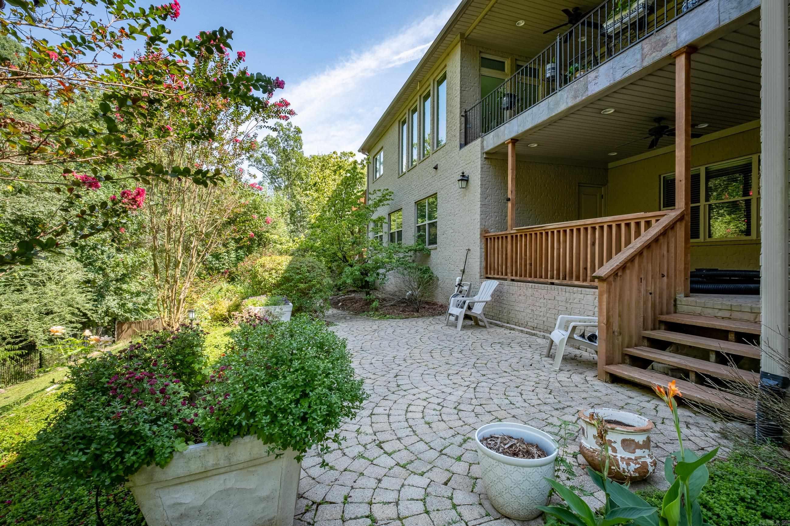THE VILLAGES OF WELLINGTON - Residential