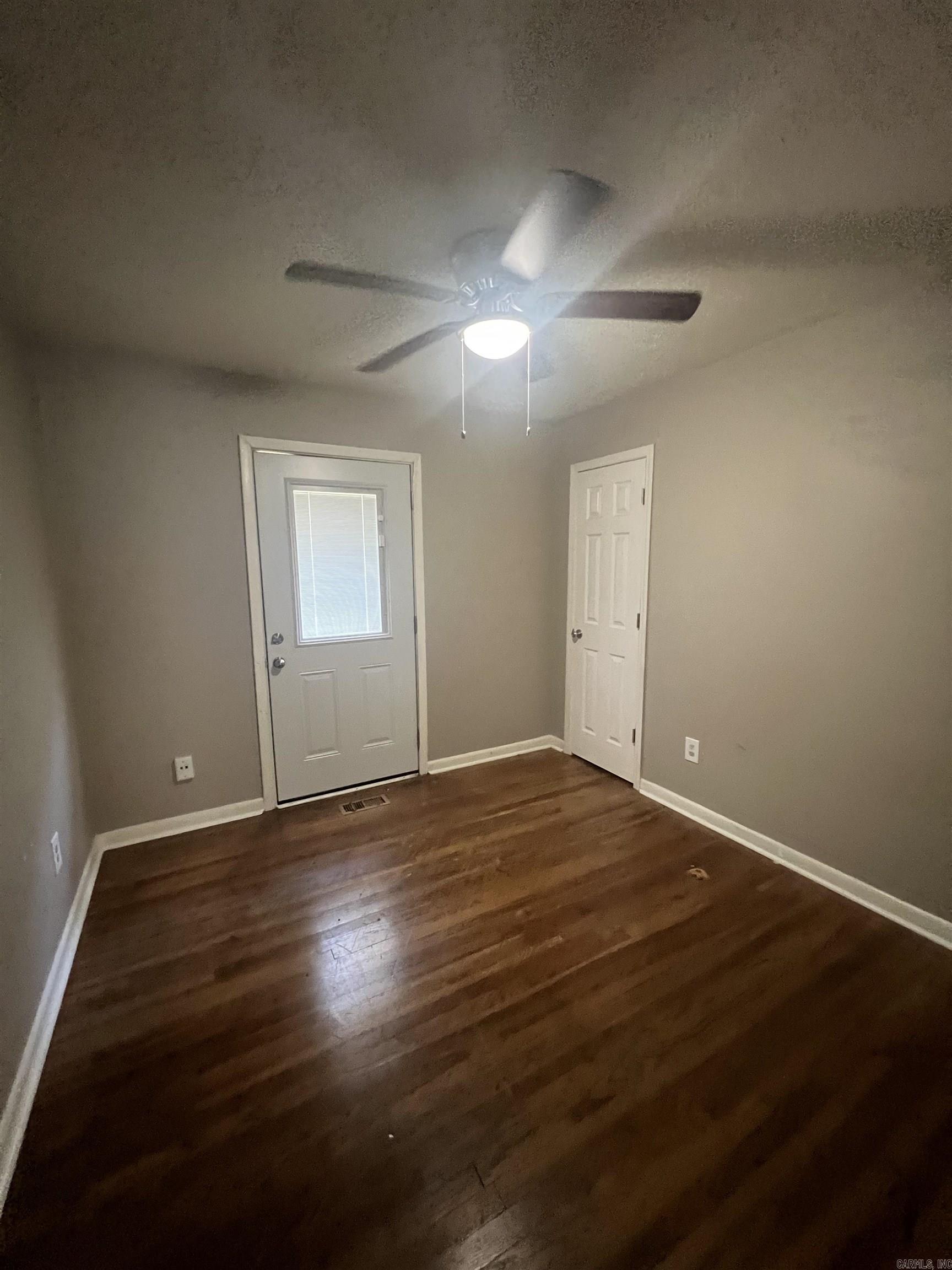 MCNEIL - Residential