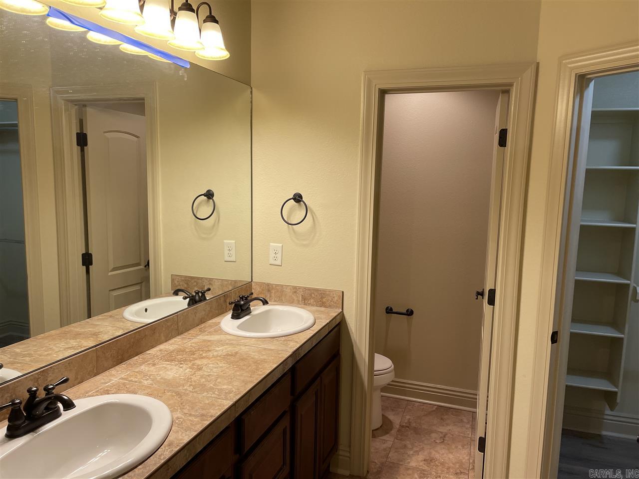 Sologne Forest - Residential Lease