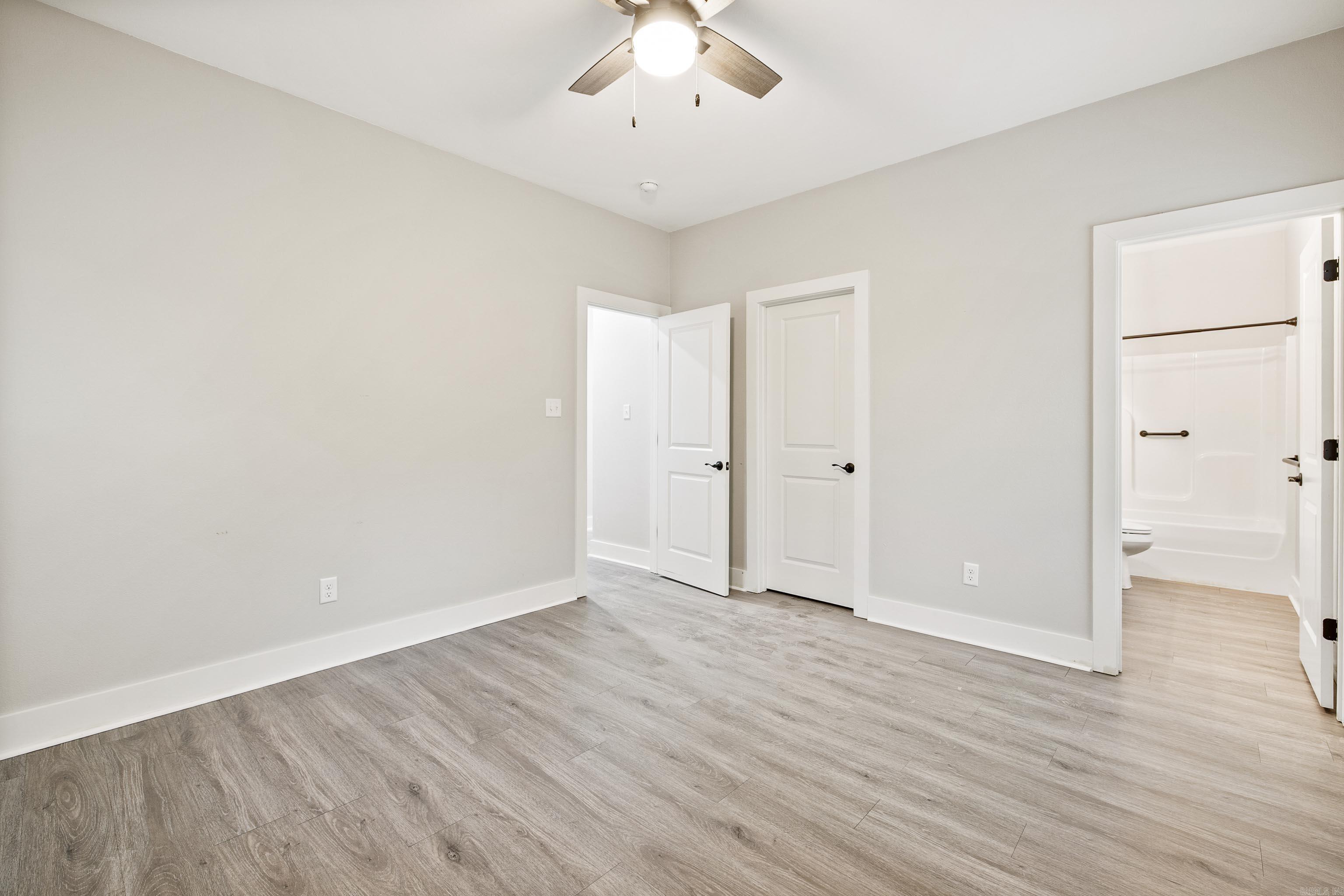 MACK THOMAS - Residential