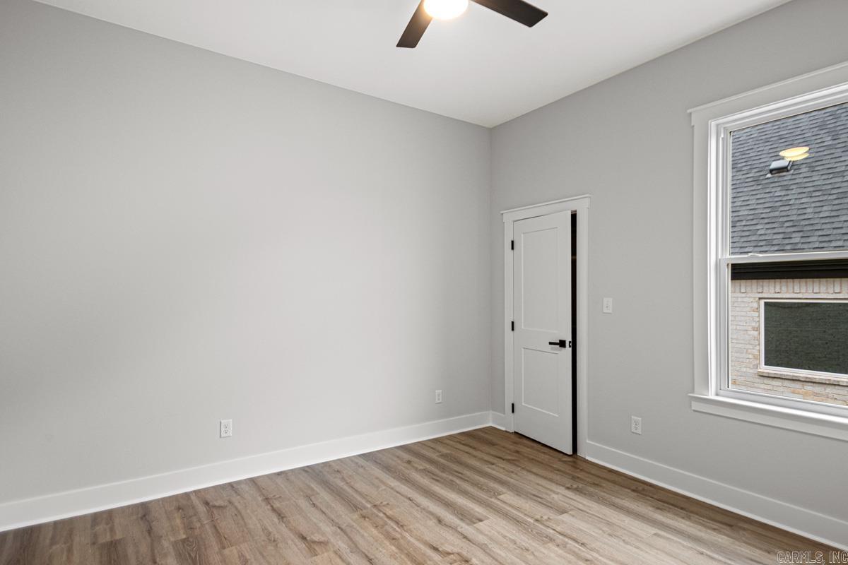 MILLERS GLENN - Residential