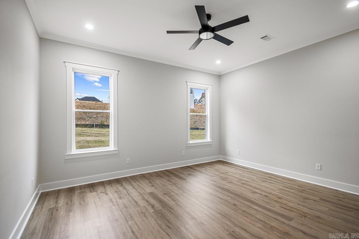 MILLERS GLENN - Residential