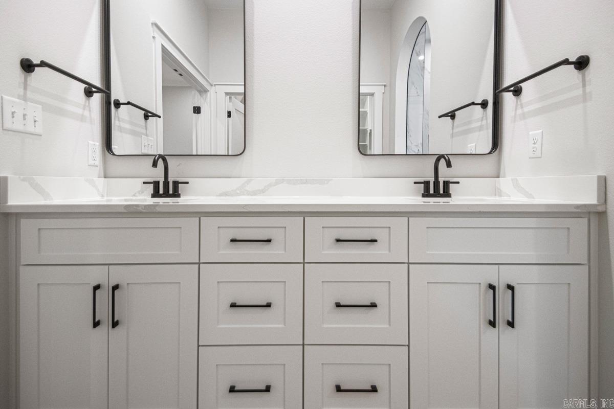 MILLERS GLENN - Residential