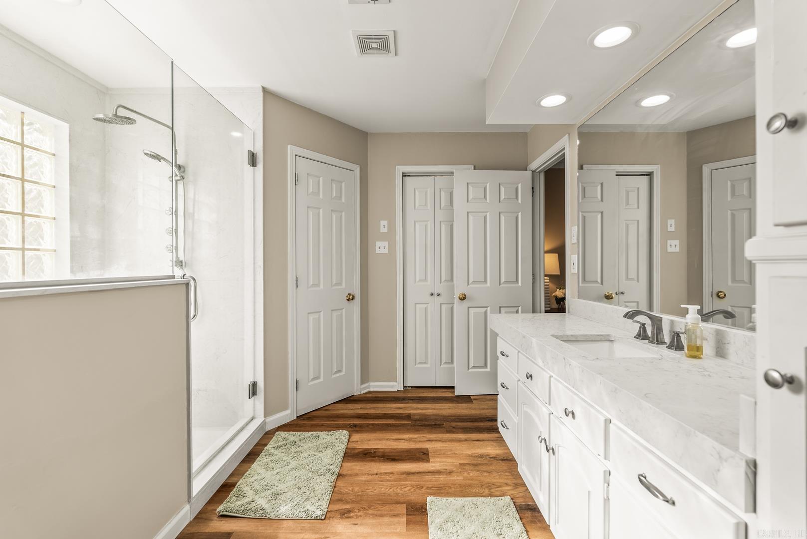 RIVERLAND HEIGHTS - Residential