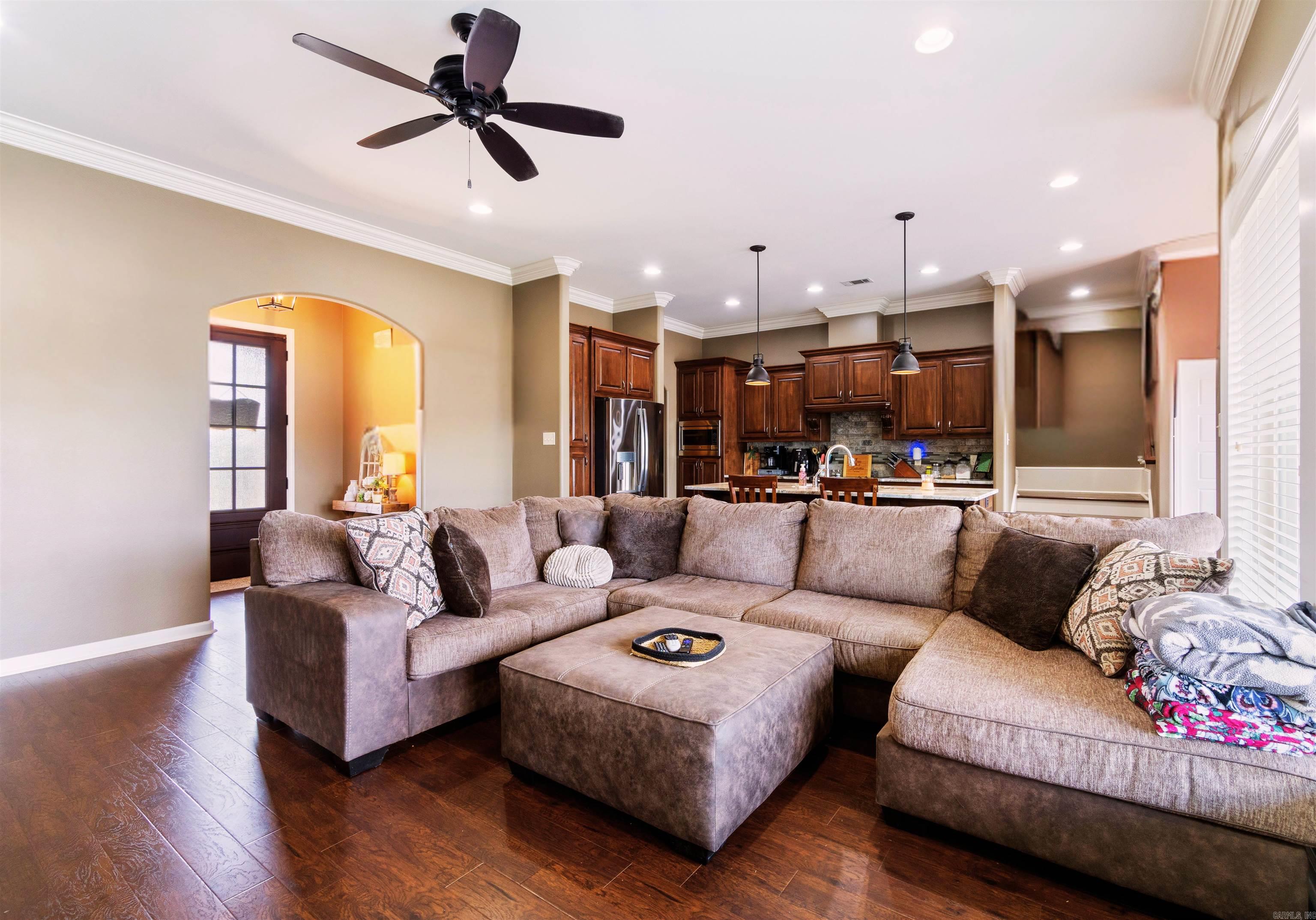 MAGNOLIA VILLAGE - Residential