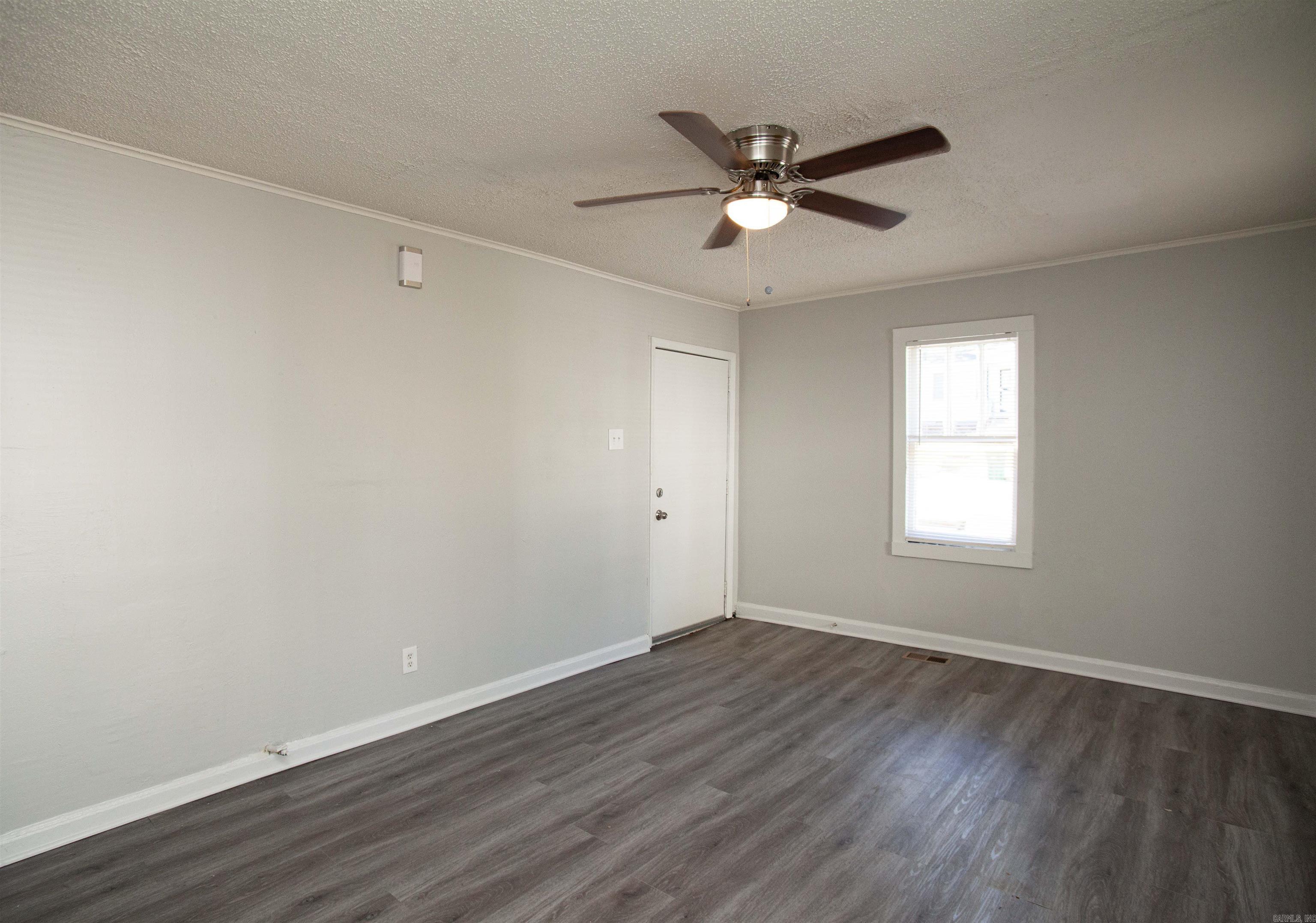 Bushmeyers Annex #1 - Residential Lease