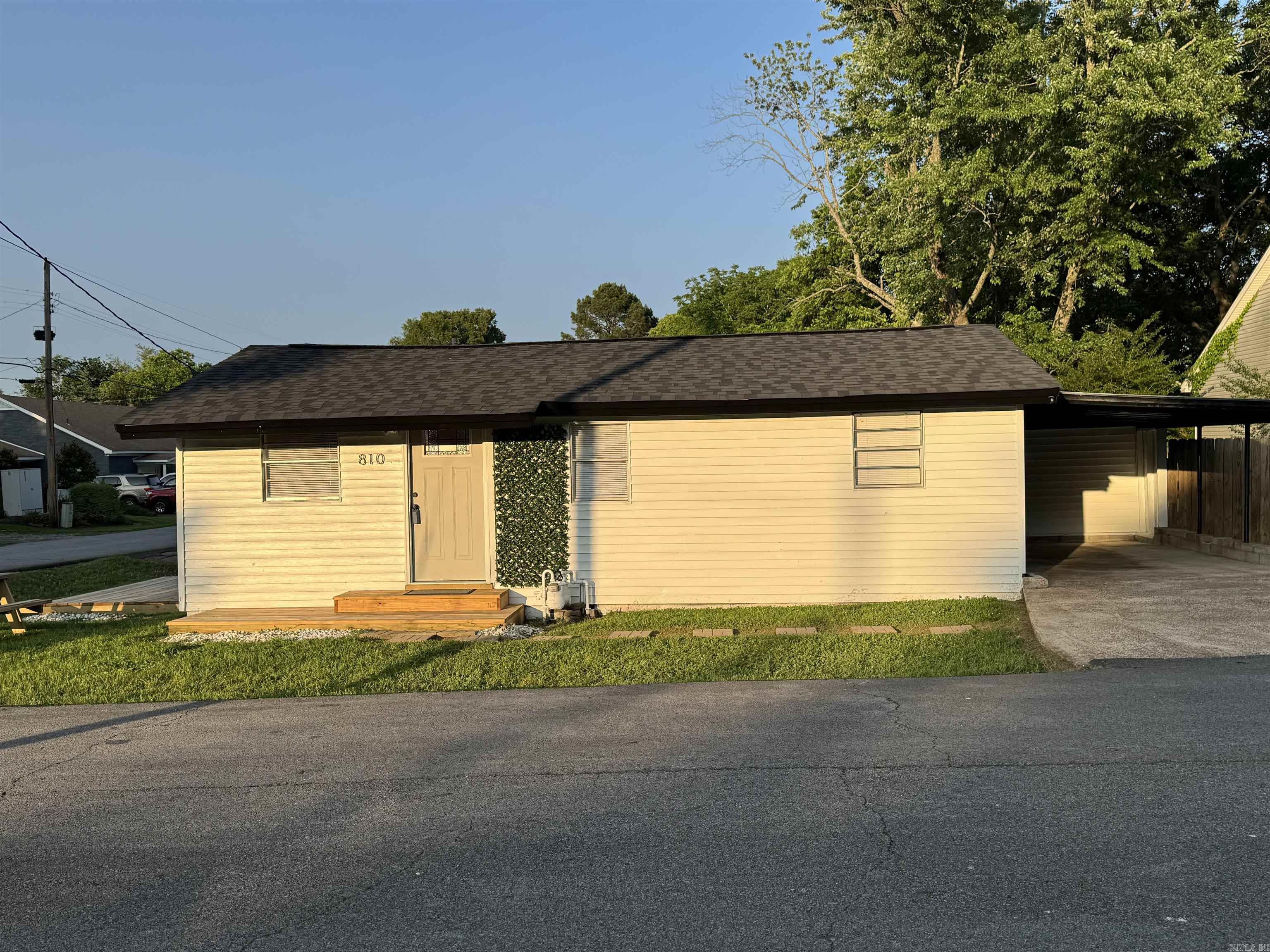 MOORE ADD - Residential
