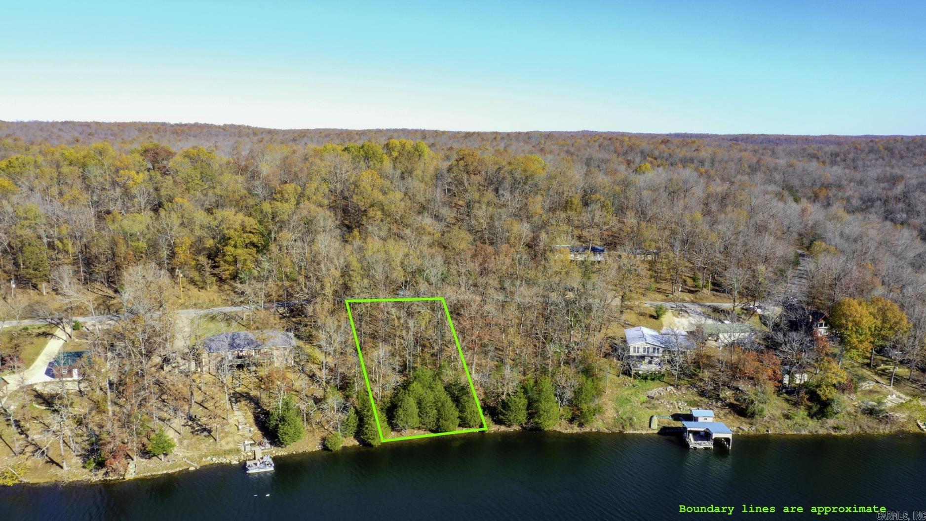 Vagabond Heights - Land