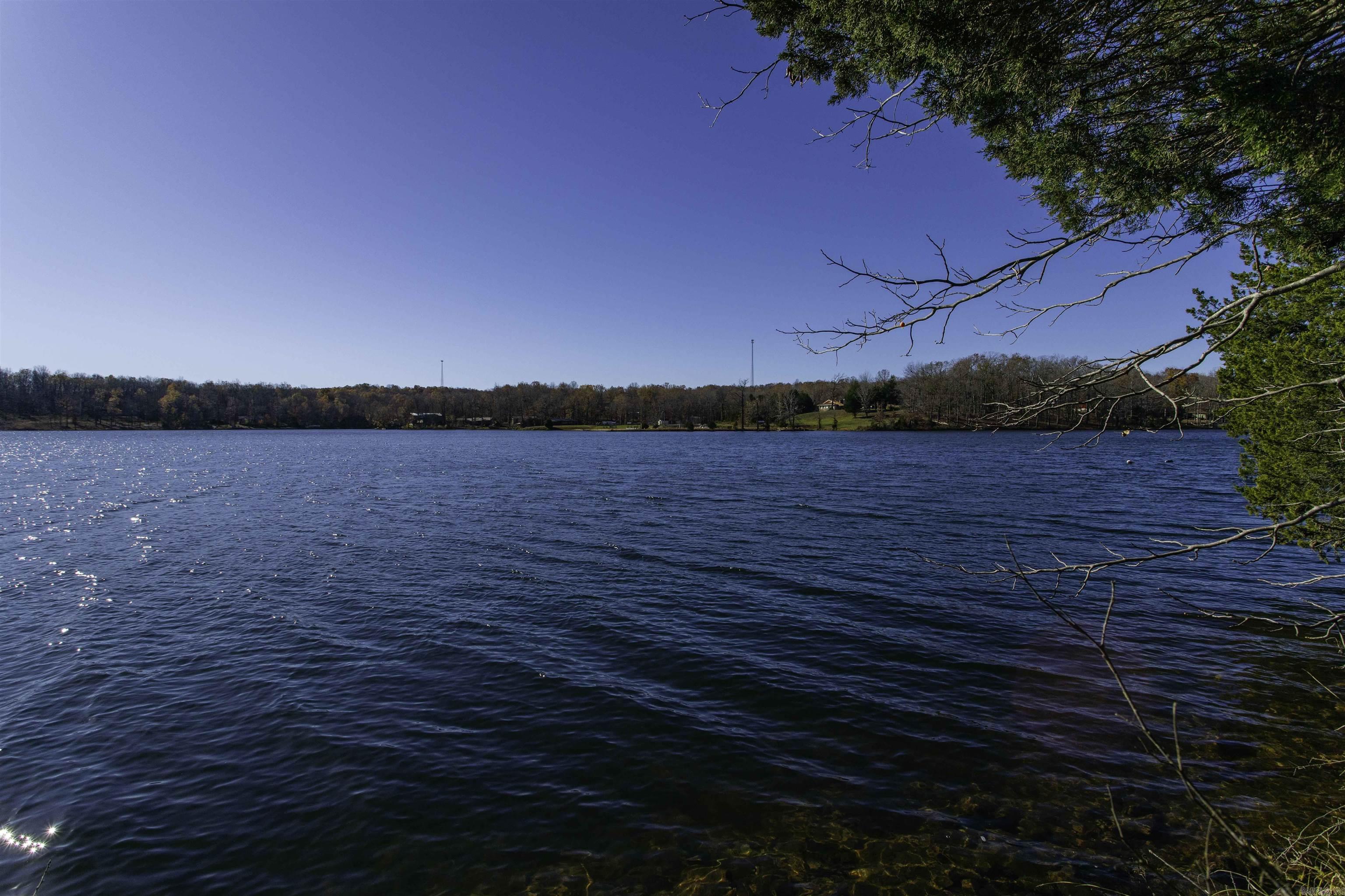 Vagabond Heights - Land