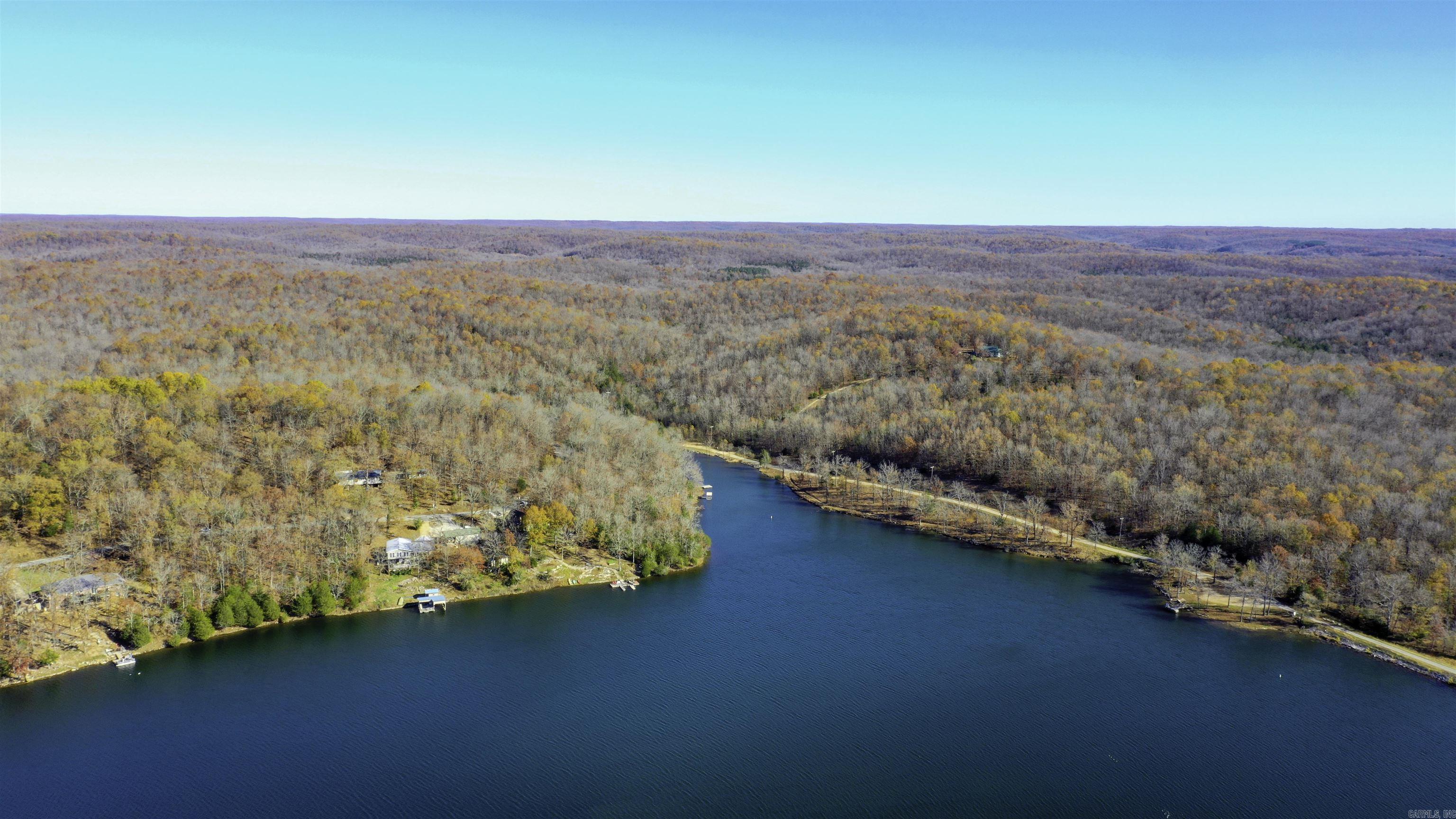 Vagabond Heights - Land