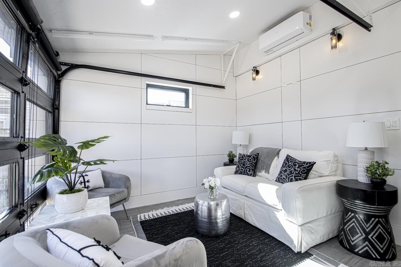 MOUNTAIN PARK - Residential