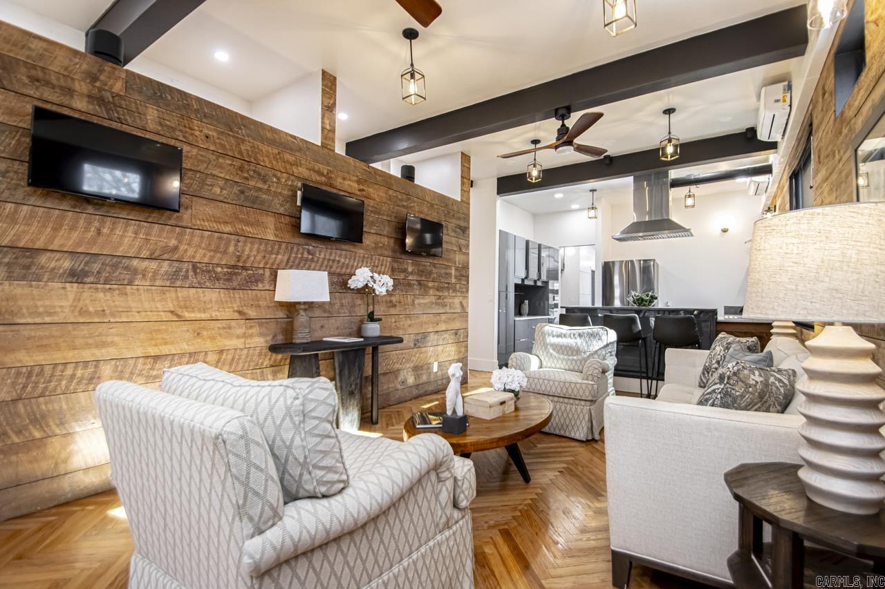 MOUNTAIN PARK - Residential