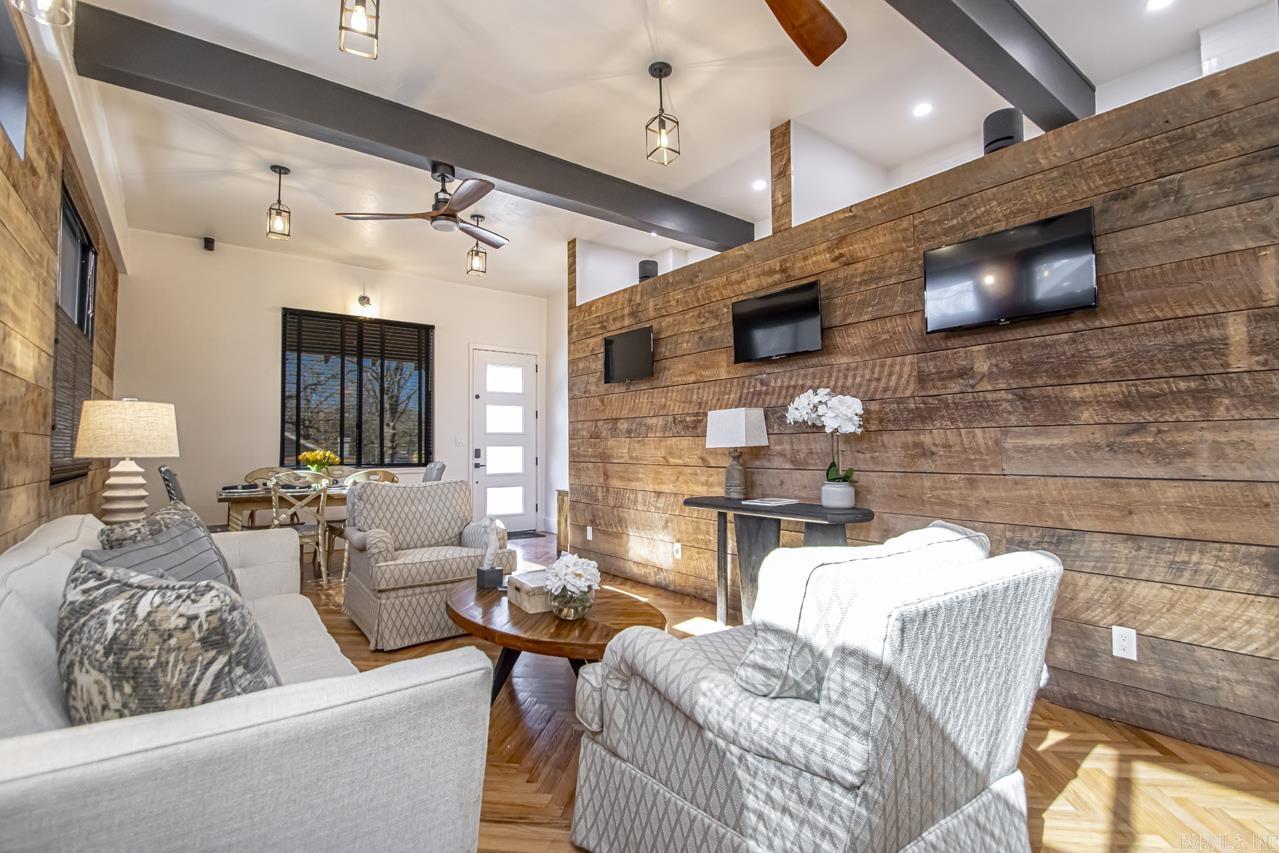 MOUNTAIN PARK - Residential