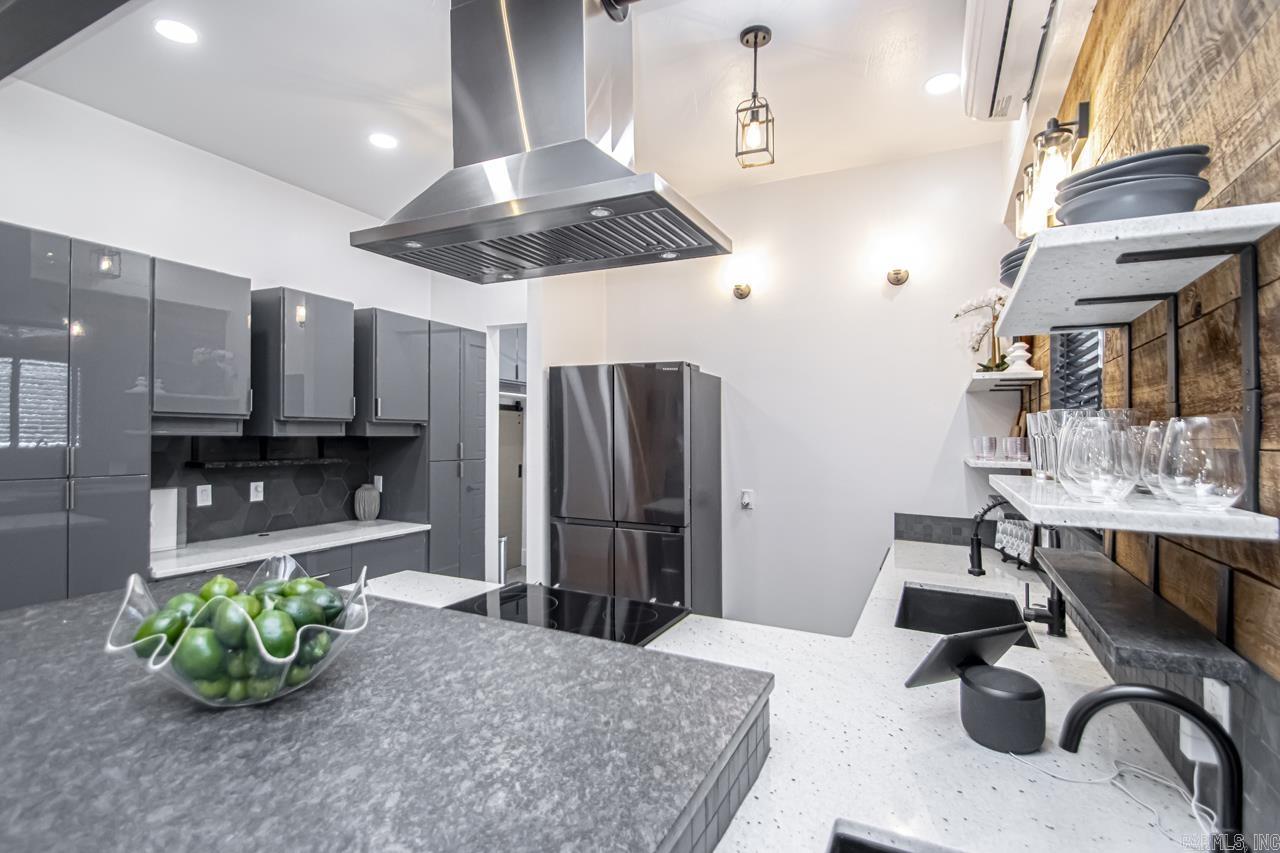 MOUNTAIN PARK - Residential