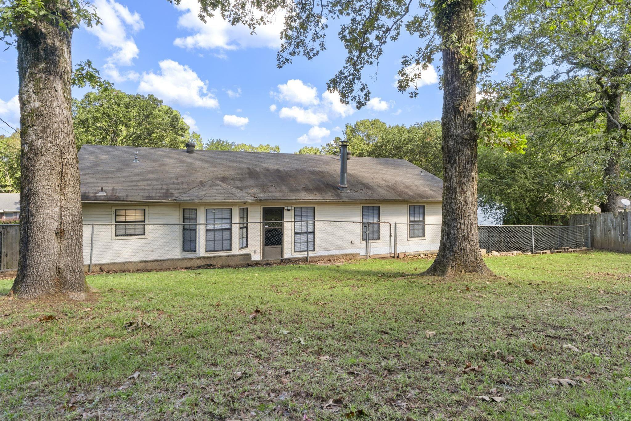 DEEREWOOD - Residential