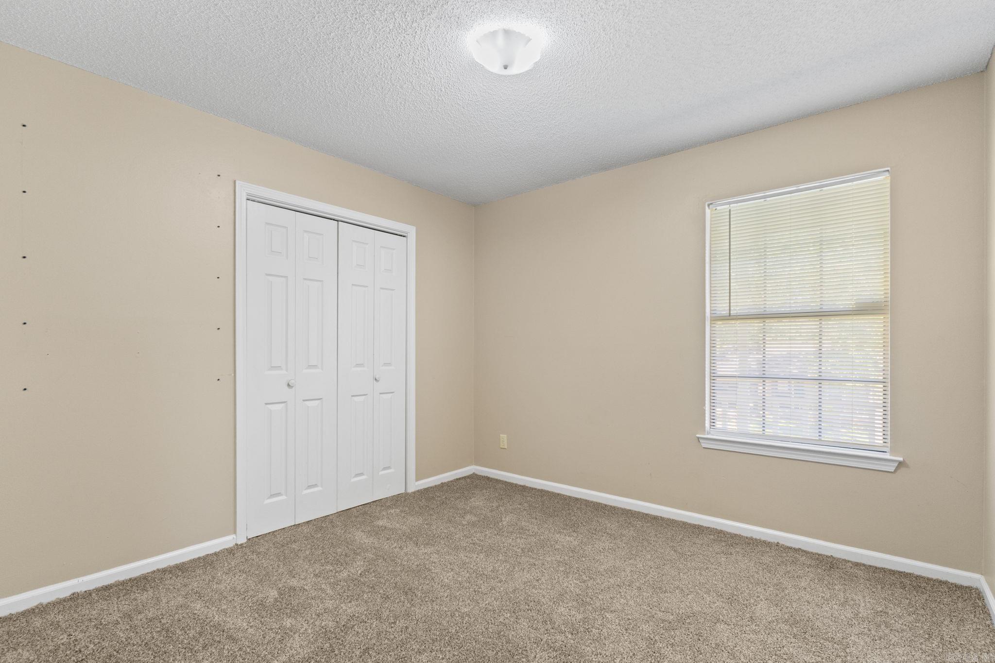 DEEREWOOD - Residential