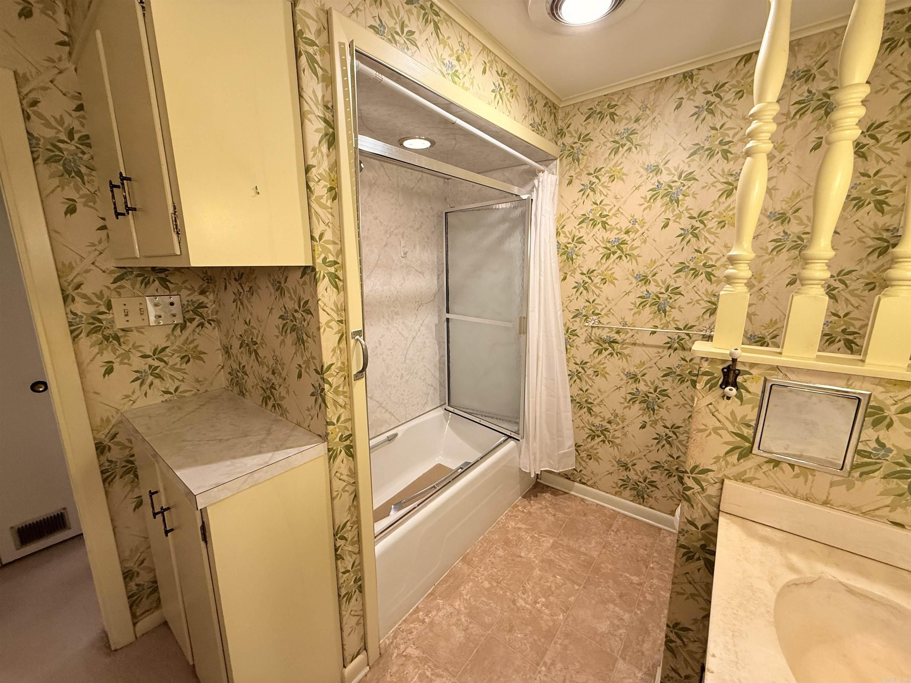 SHERLAND ADDITION - Residential