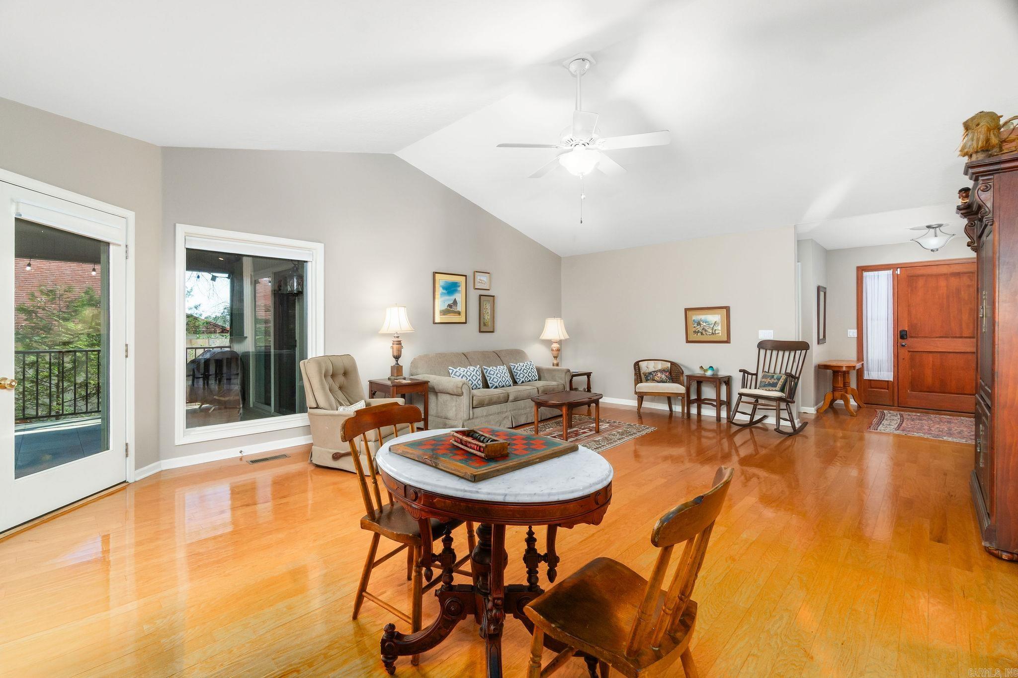 Serenidad - Residential