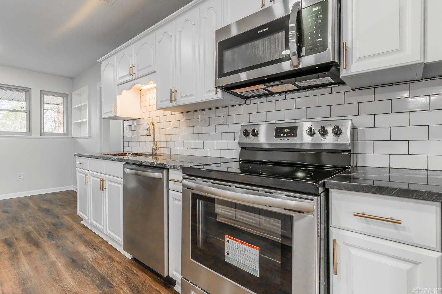 R L DAVIS - Residential