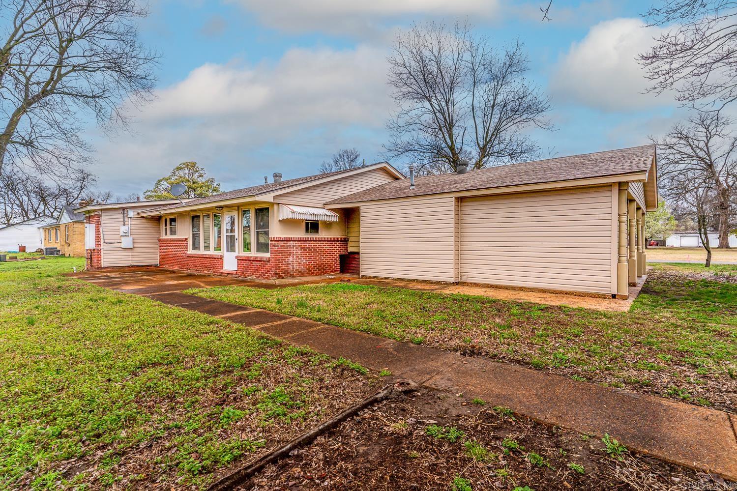 R L DAVIS - Residential