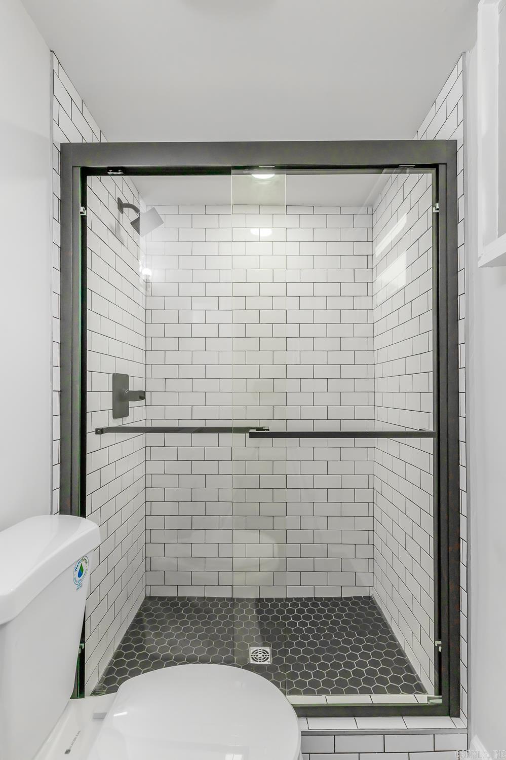 R L DAVIS - Residential