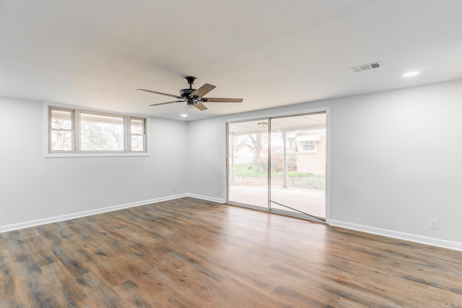 R L DAVIS - Residential