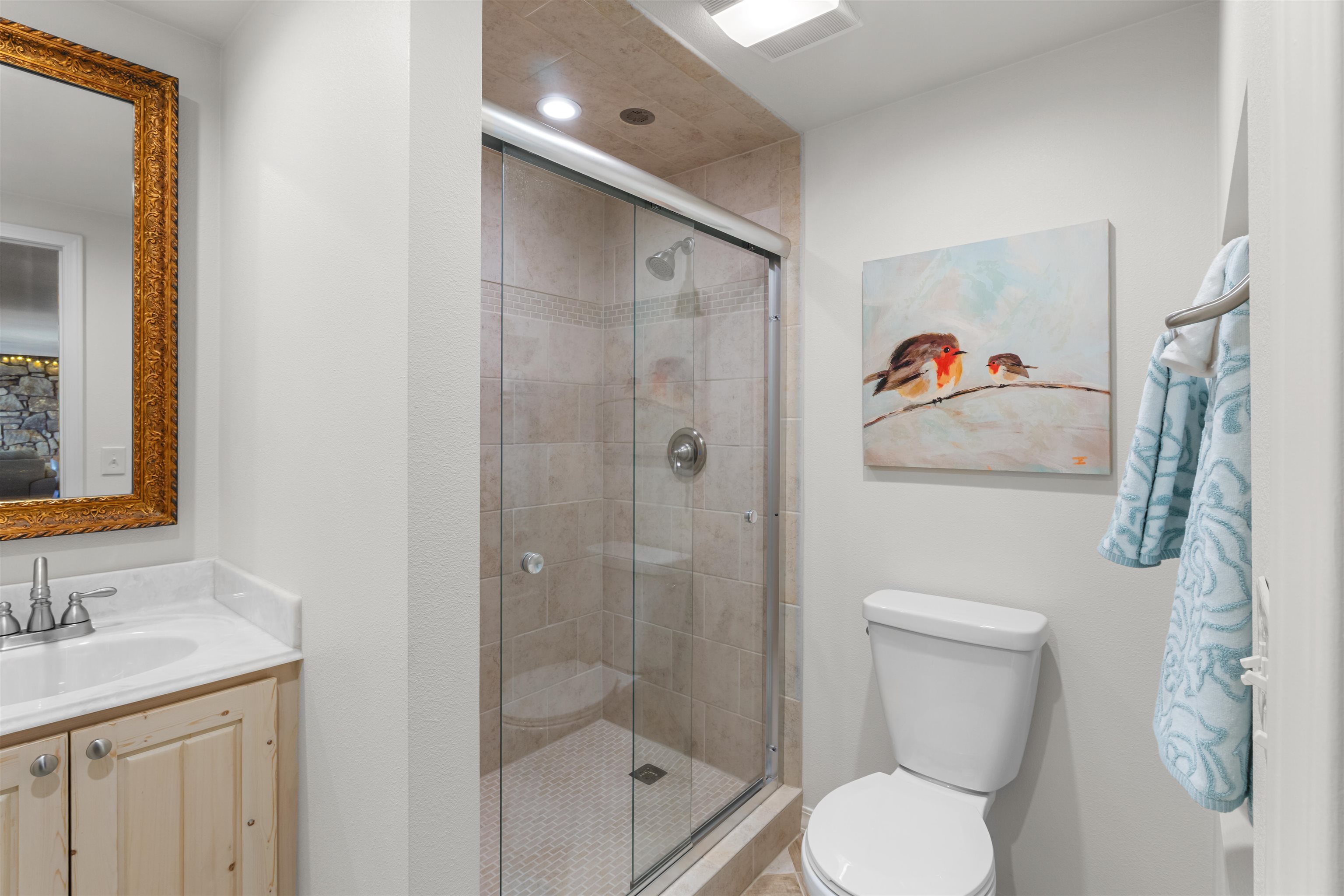 CROWN VIEW - Residential