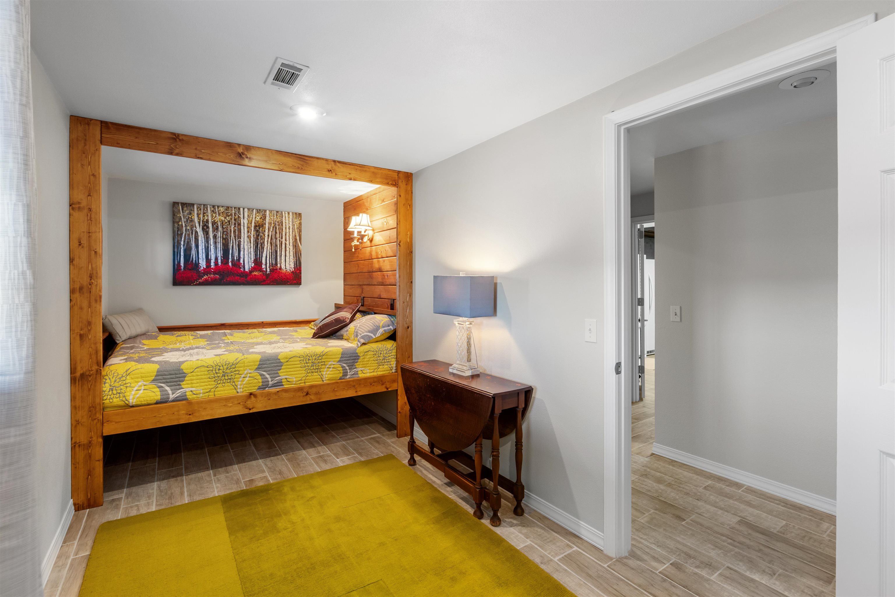 CROWN VIEW - Residential