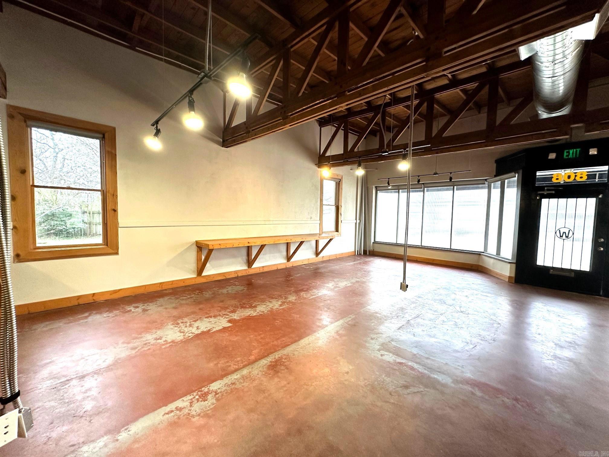 Allens - Commercial Sale