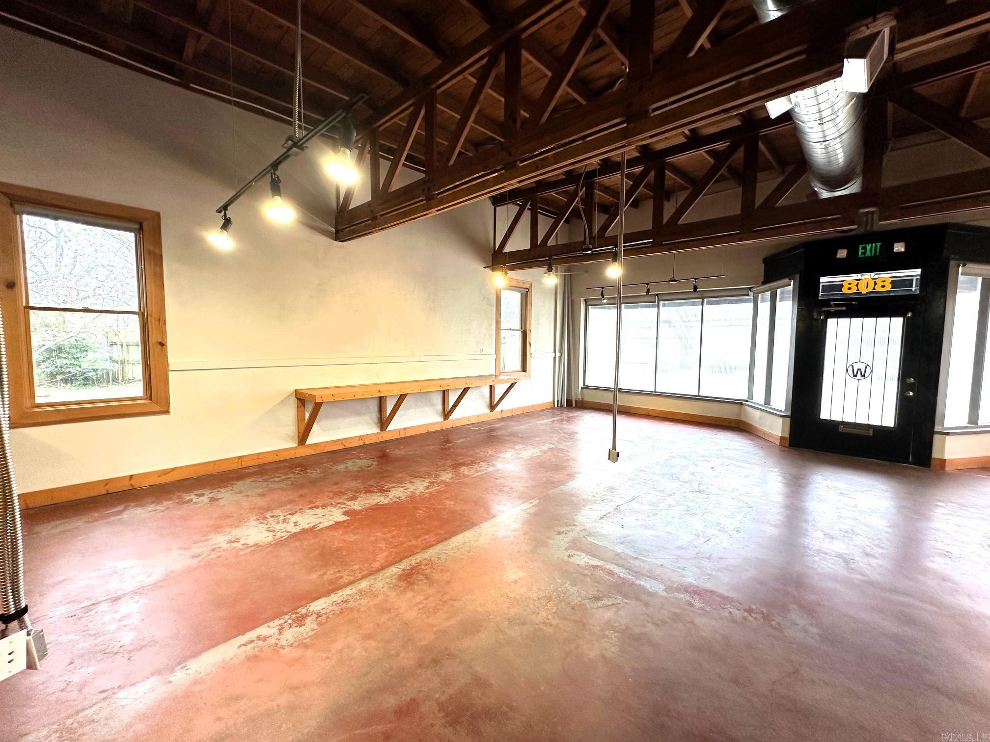 Allens - Commercial Sale