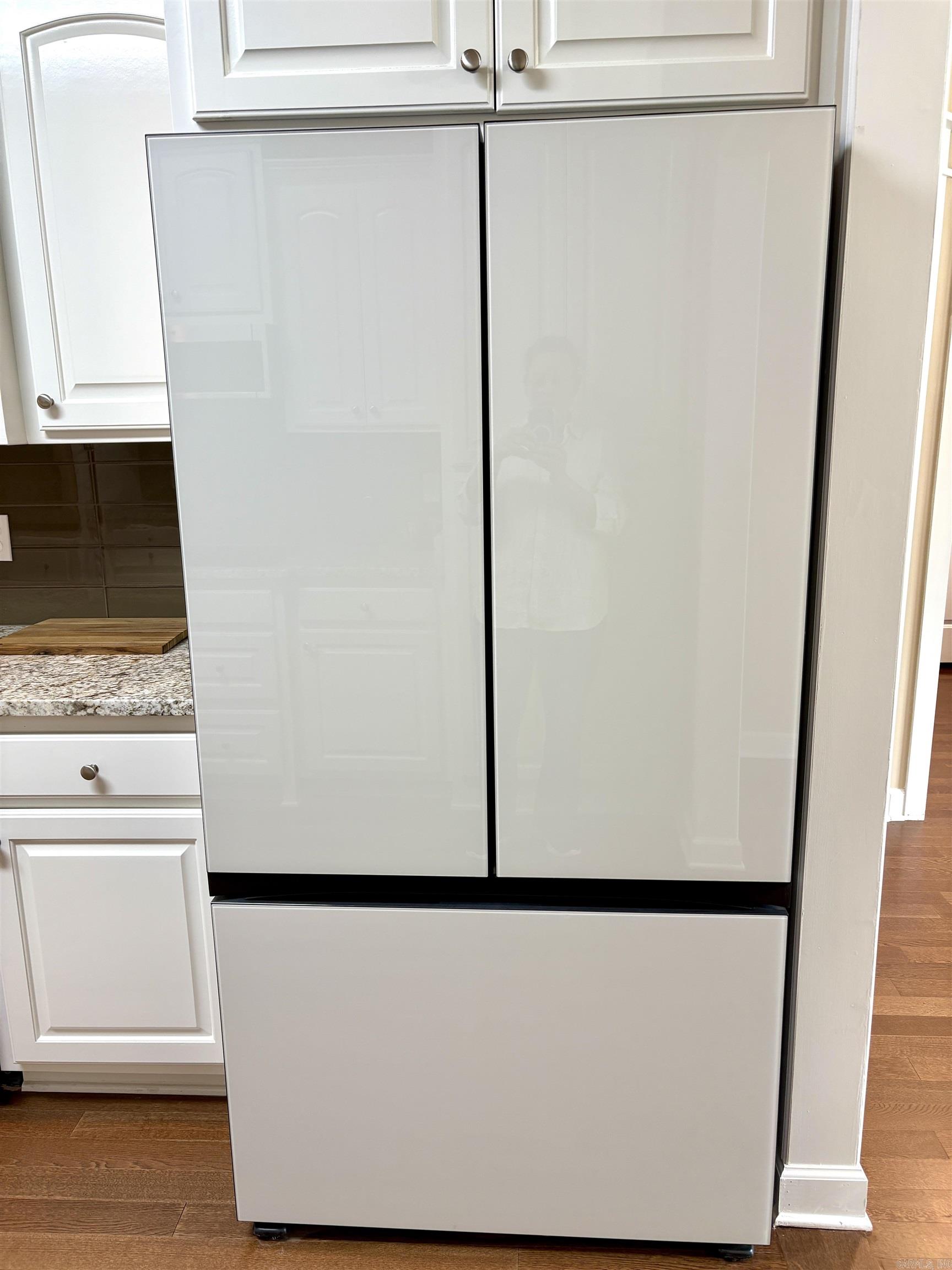 RIVER OAKS - Residential