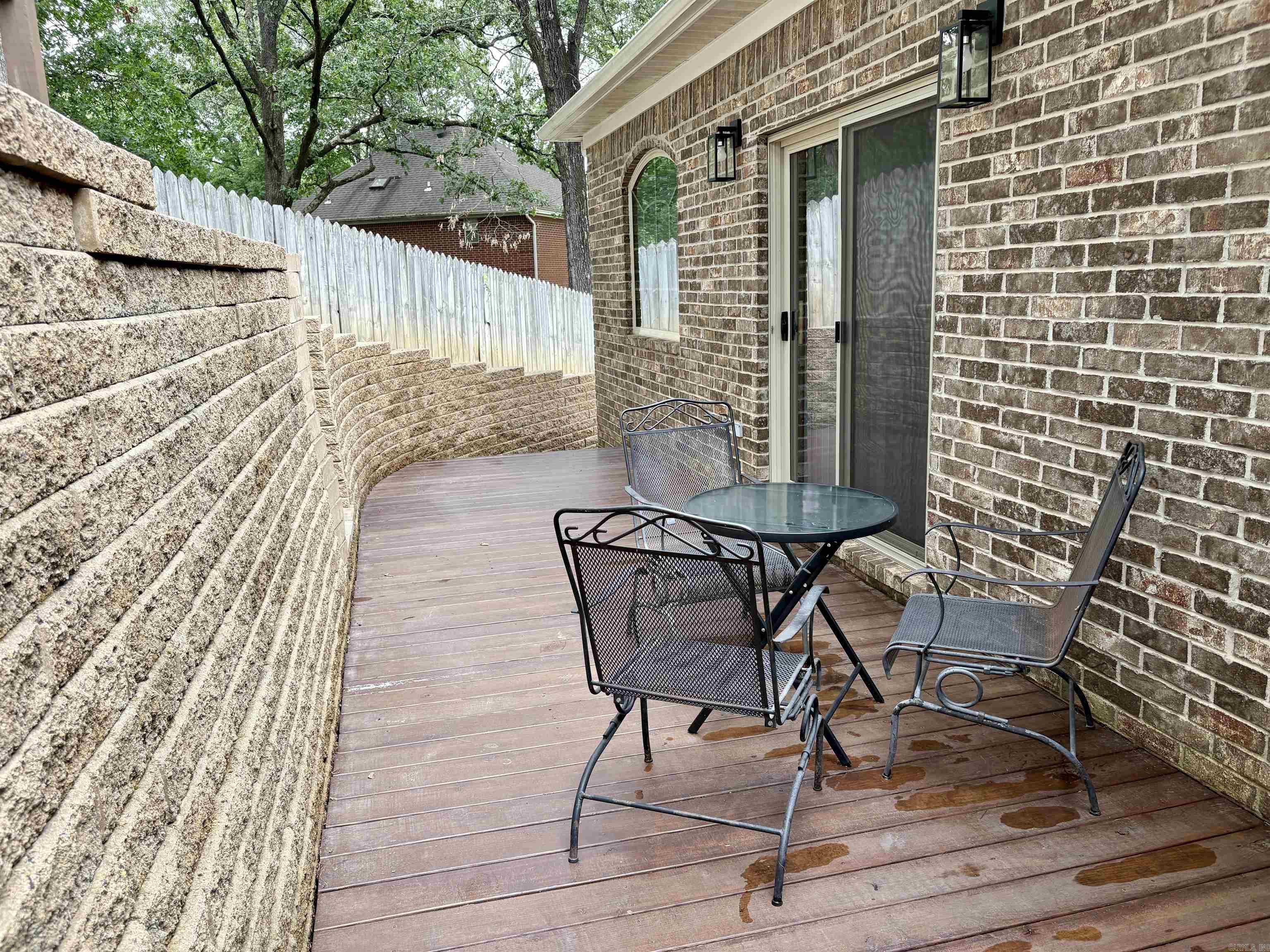 RIVER OAKS - Residential