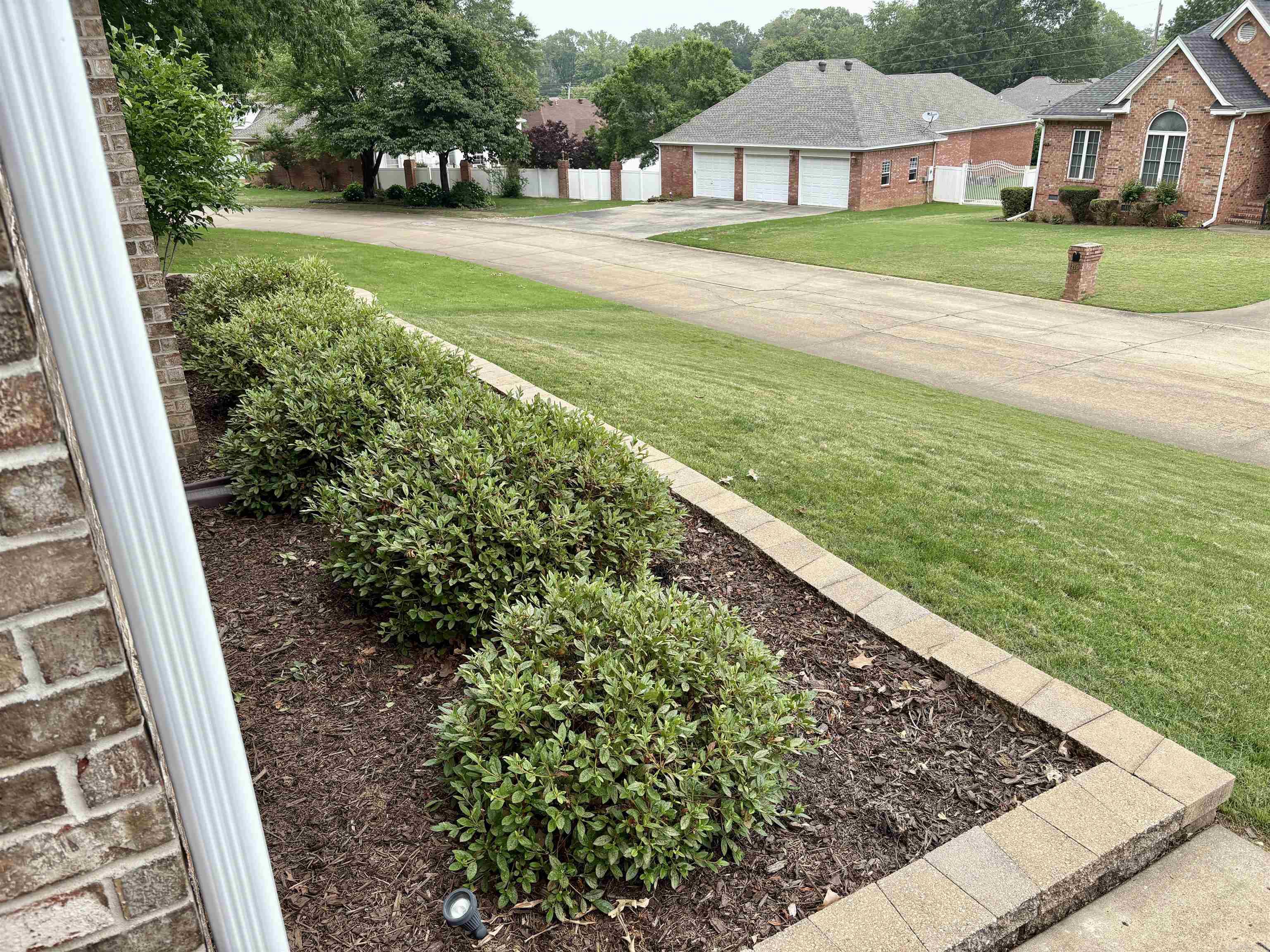 RIVER OAKS - Residential