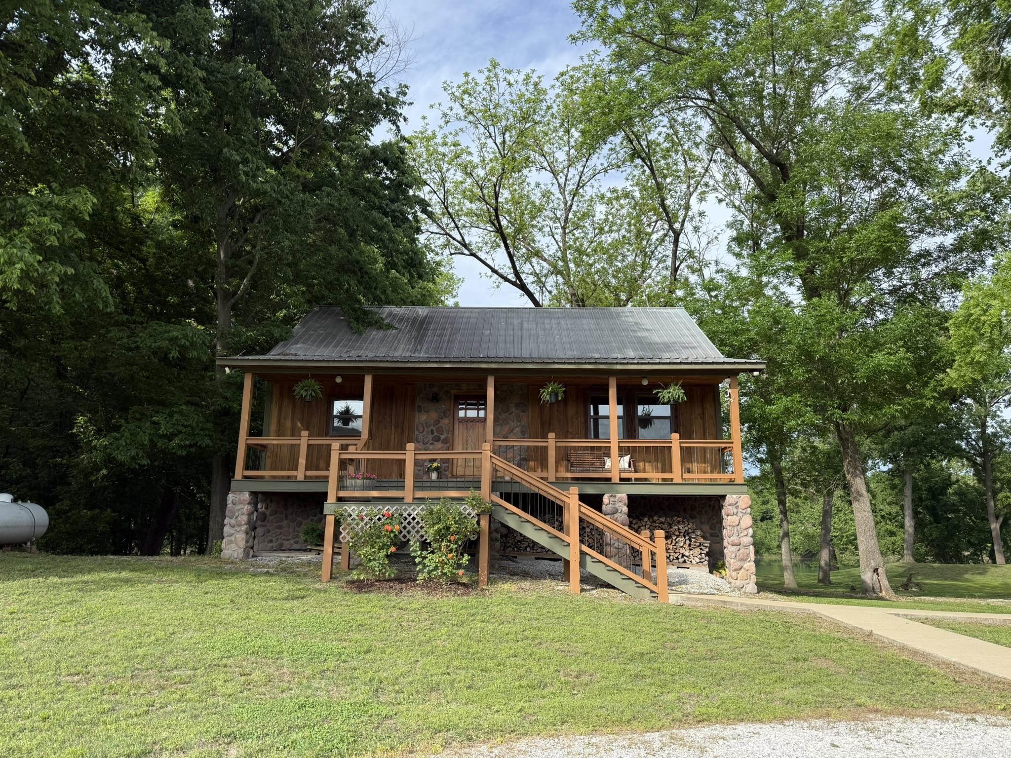 YORKTOWN - Residential