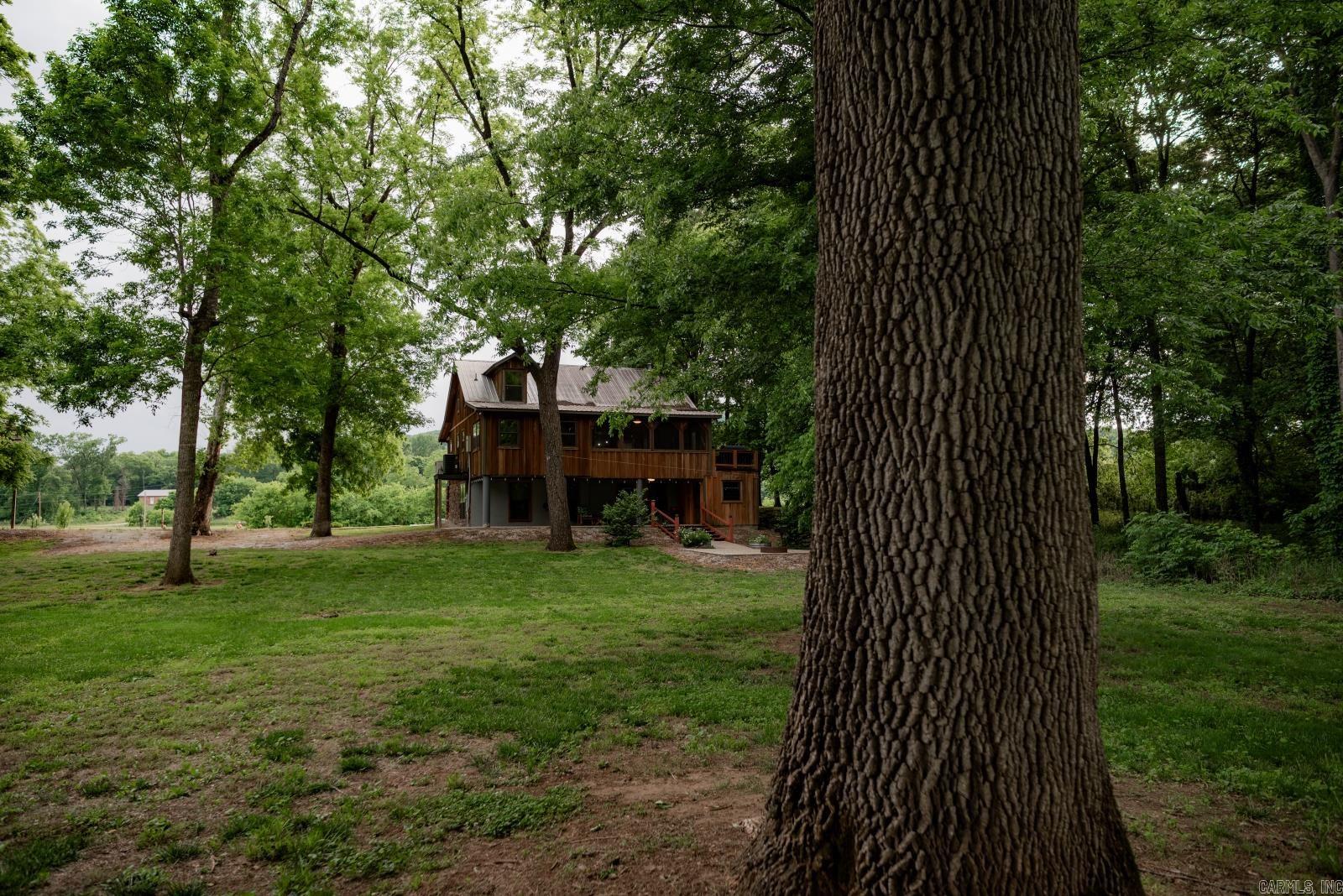 YORKTOWN - Residential